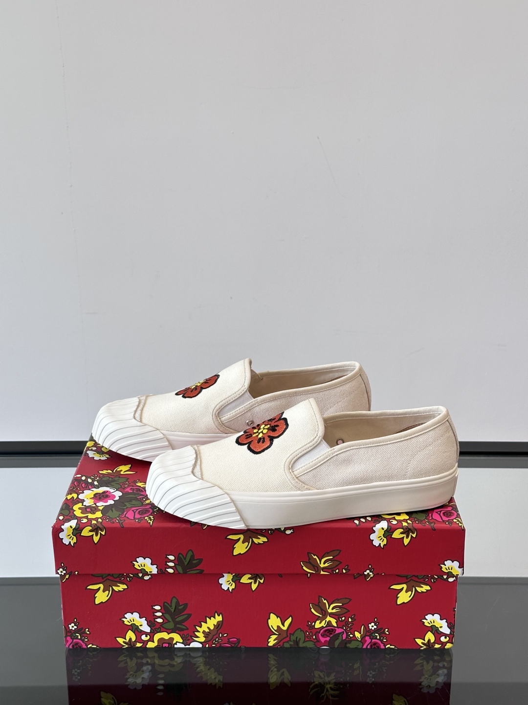Kenzo Floral Canvas Slip-Ons Off-White