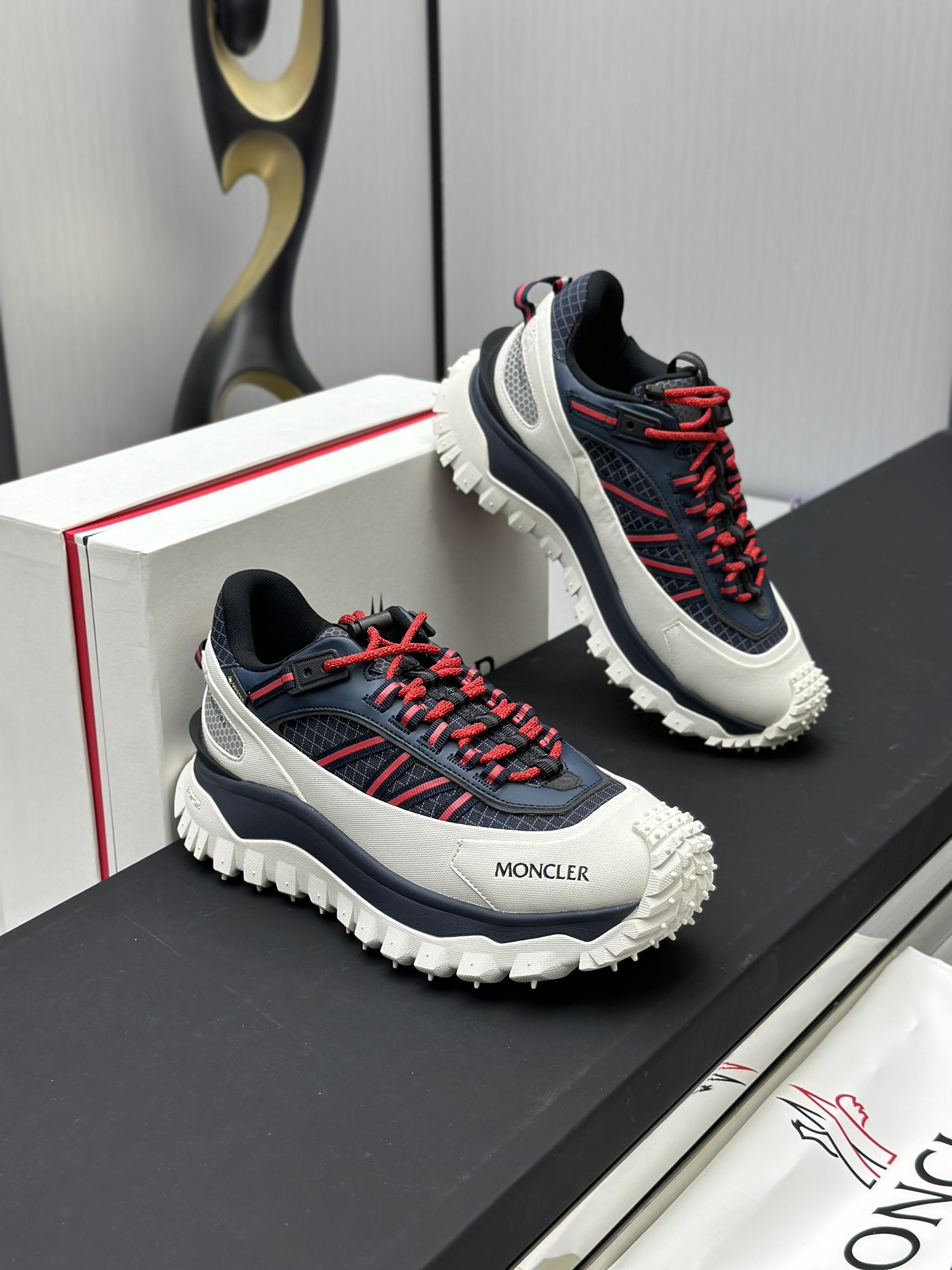 Moncler Trailgrip GTX Outdoor Shoes Navy