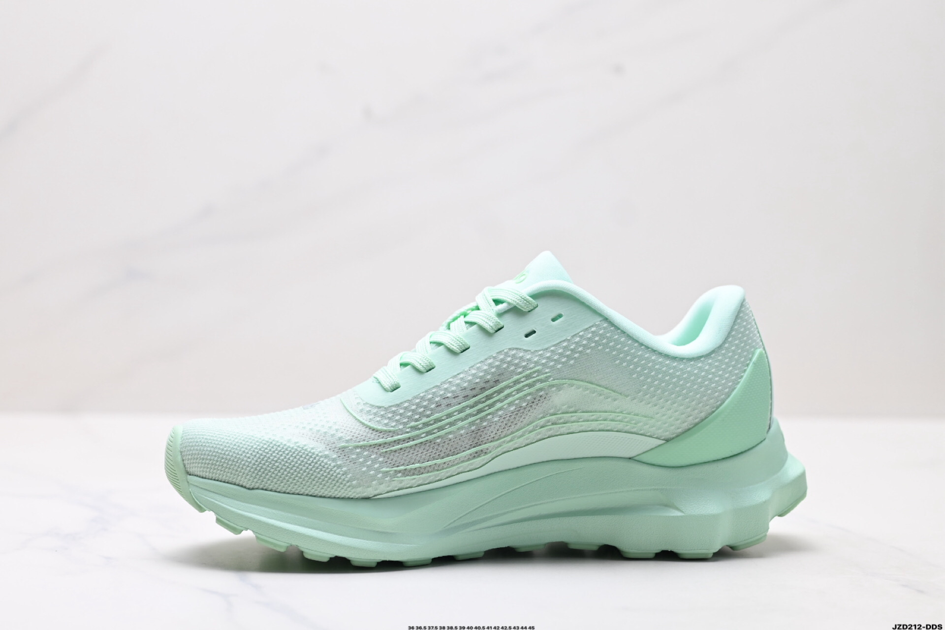 Alo Yoga Alo Runner Sneakers Mint Green