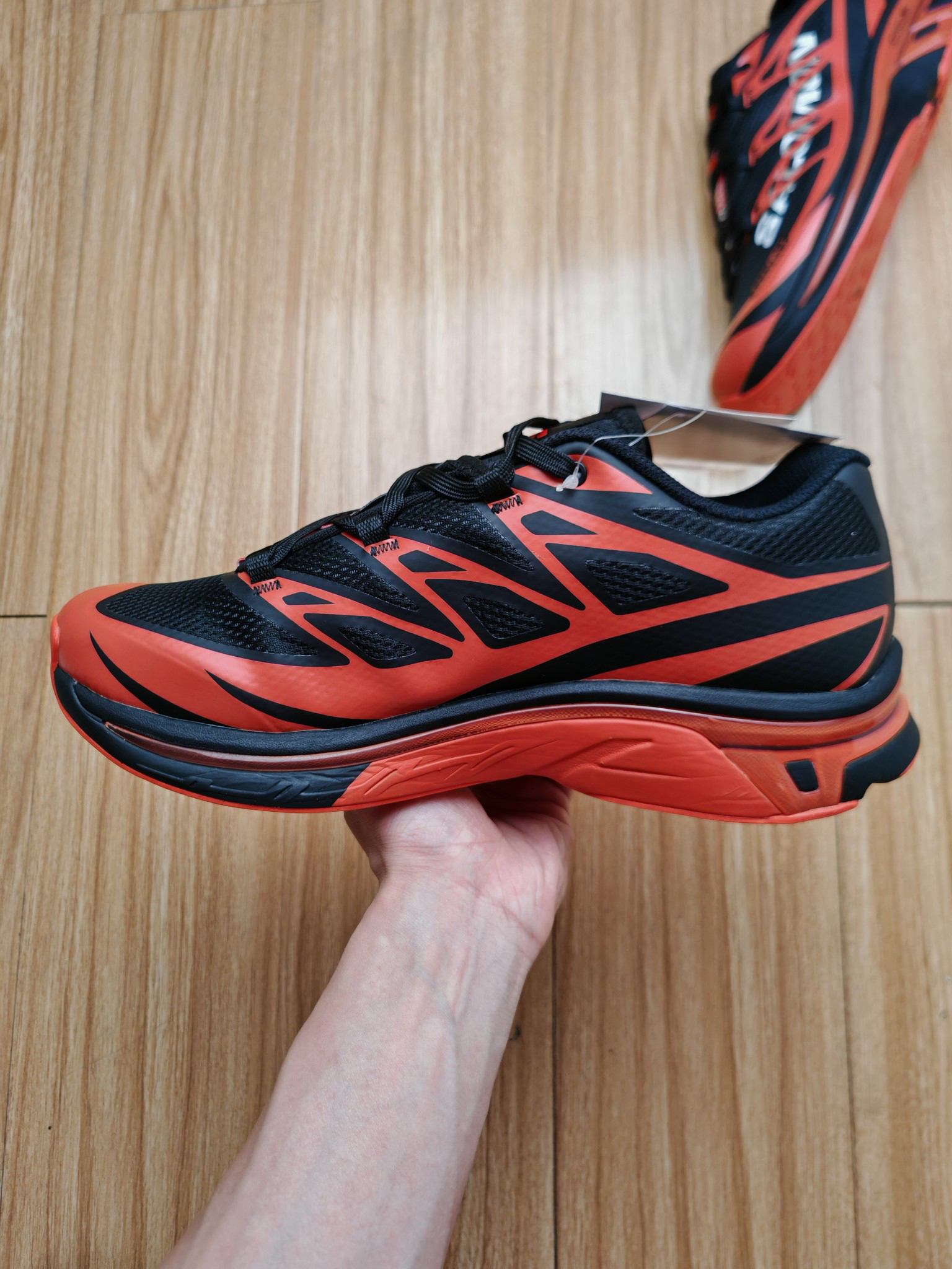 MM6 x Sctur 2 Trail Runner Black/Red