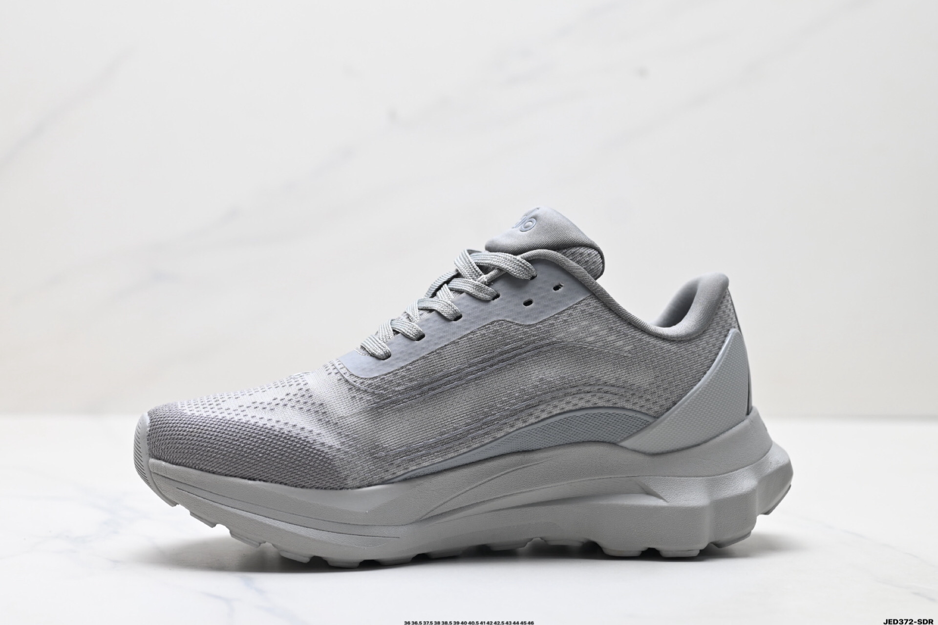 Alo Yoga Alo Runner Mesh Sneakers Gray