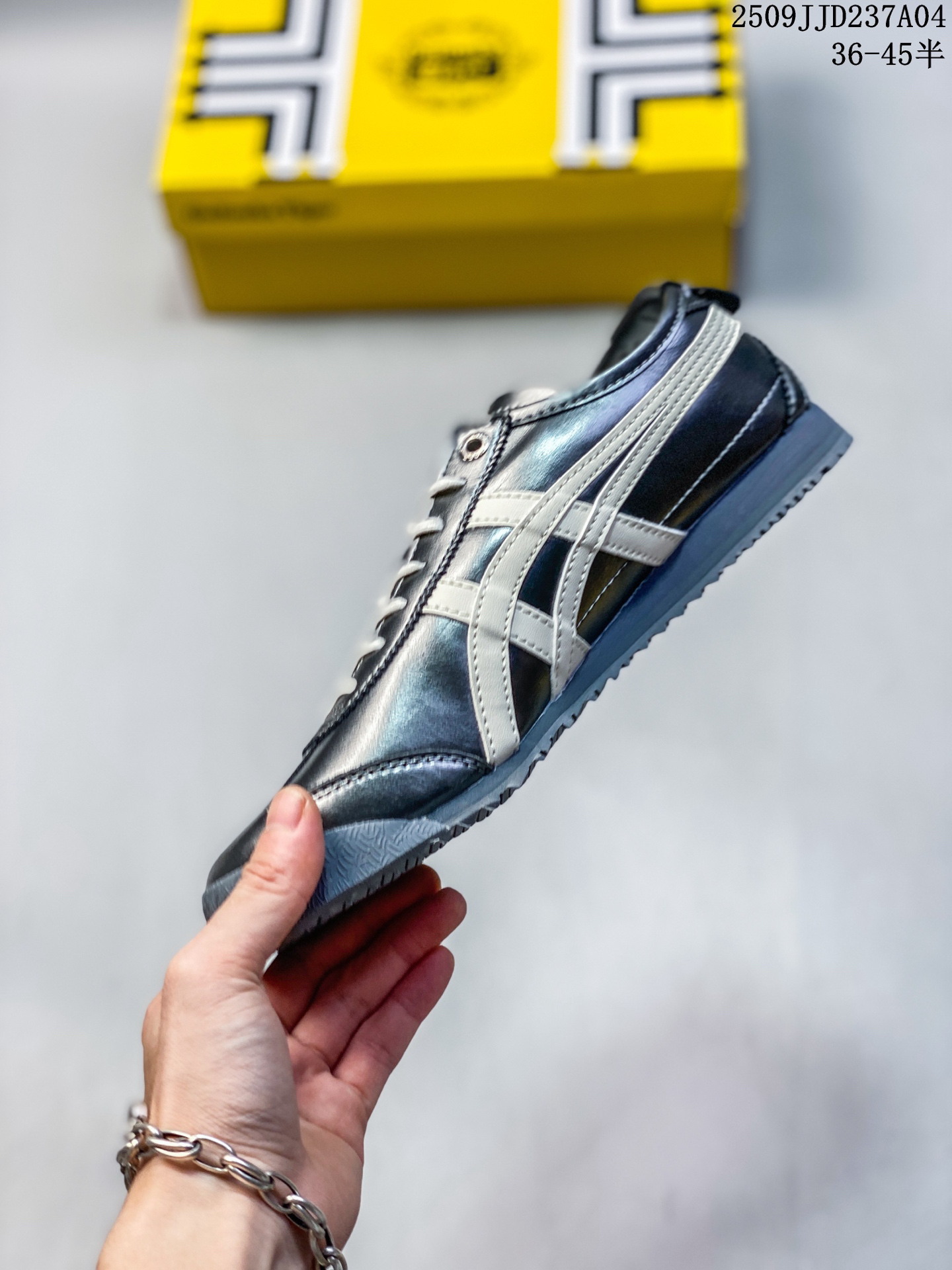 Onitsuka Tiger Mexico 66 Deluxe Black