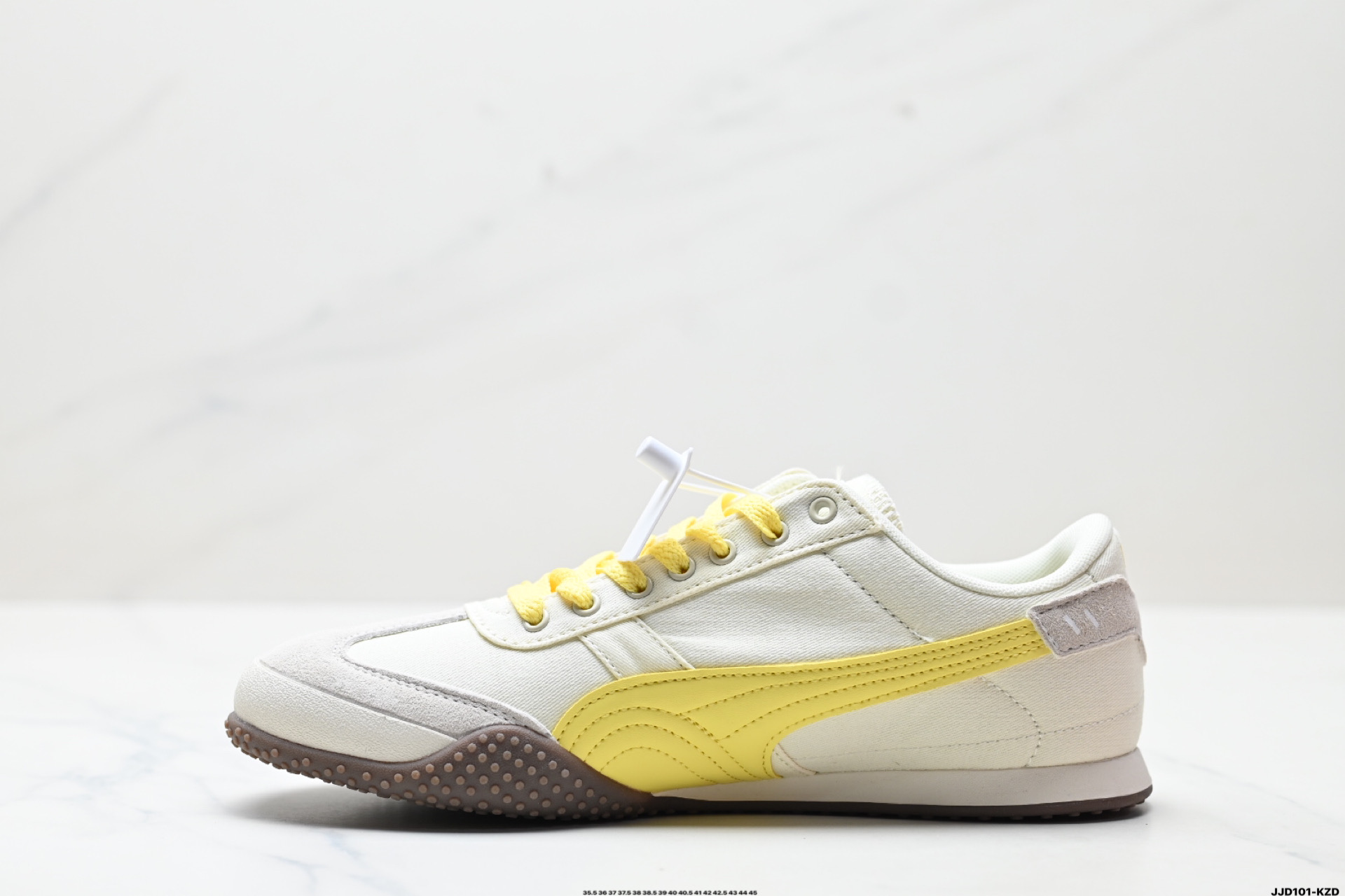 PUMA Bella UT Low-Top Trainer White/Yellow