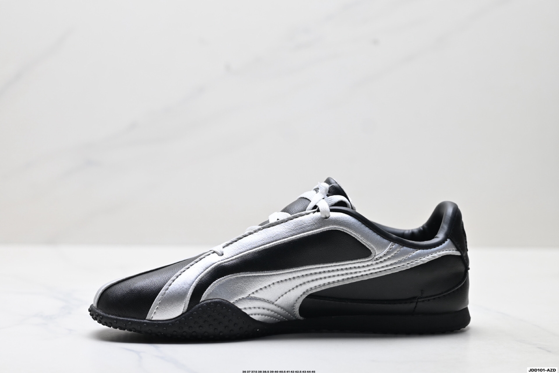 PUMA Bella V2 Leather Low-Top Trainers Black/Silver