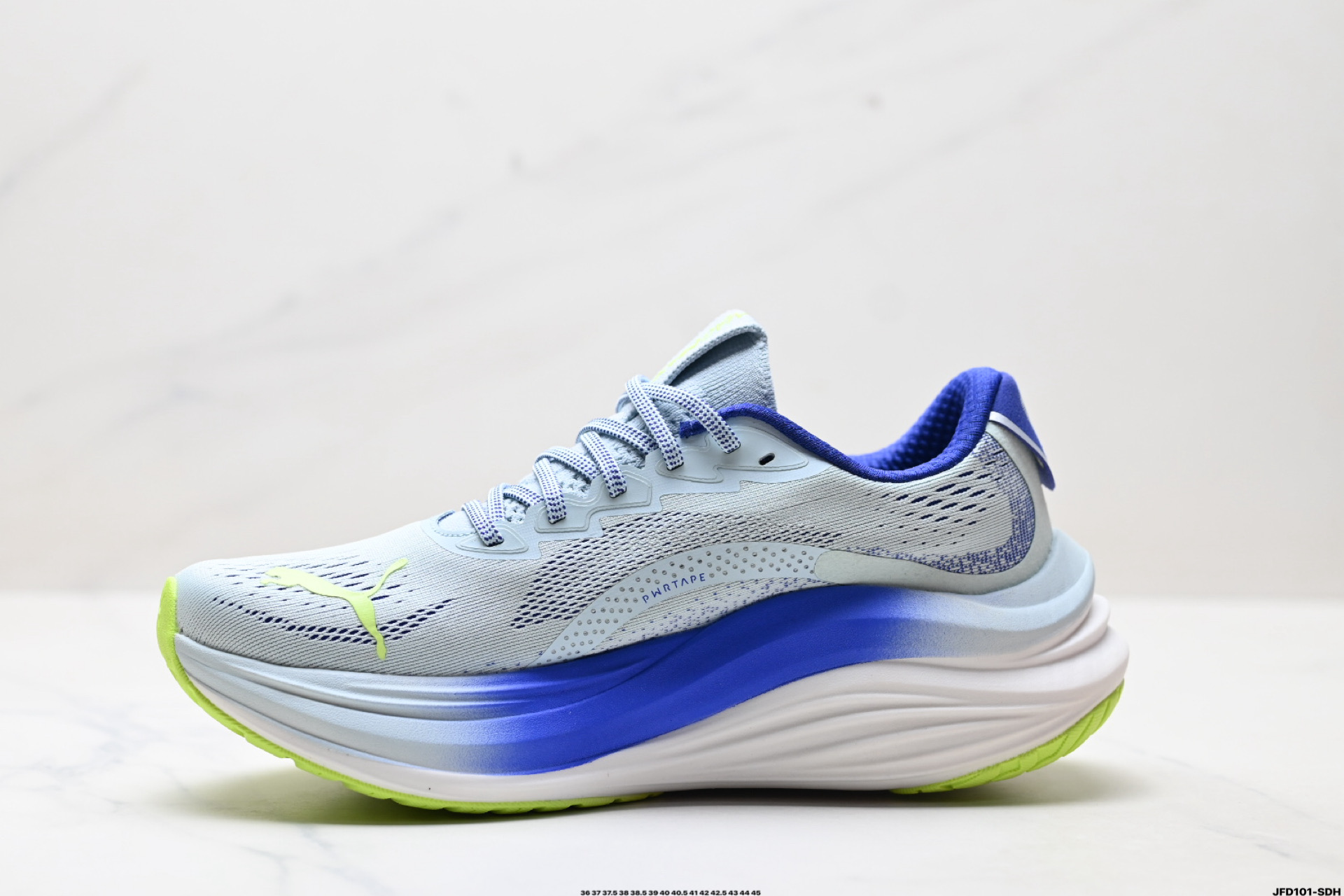 Puma Deviate NITRO Running Shoes Blue