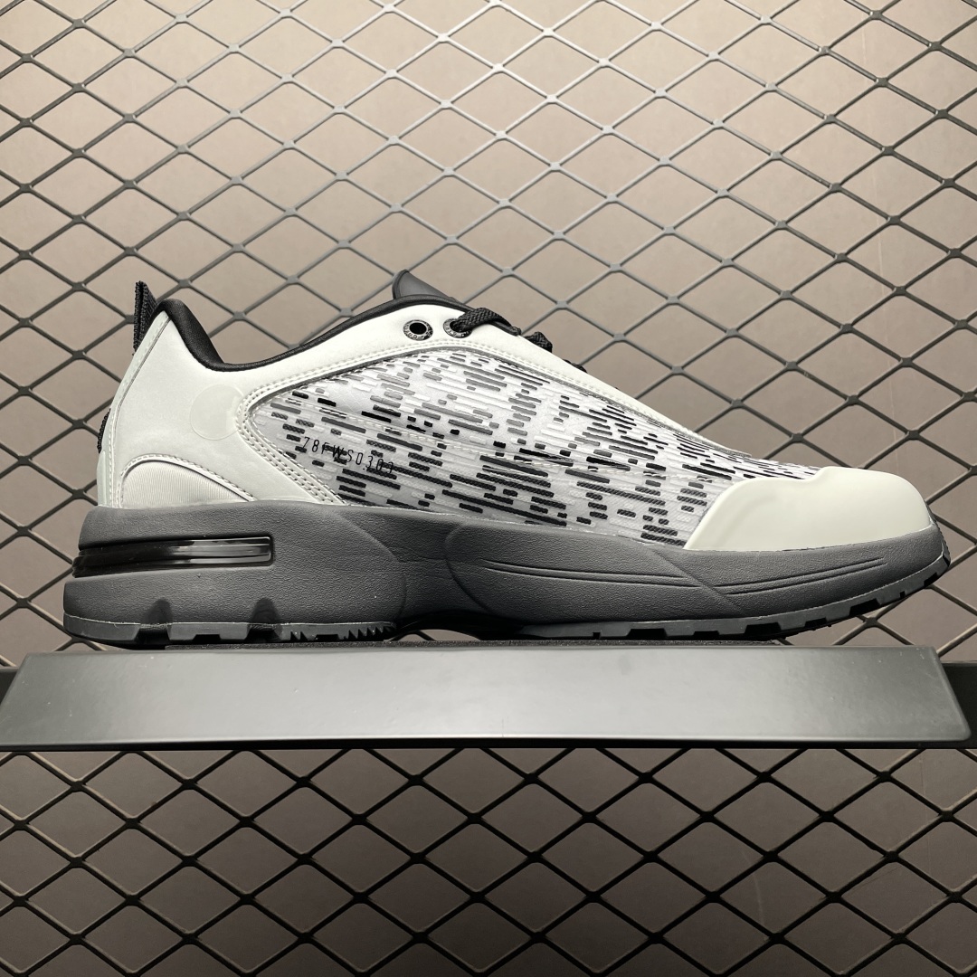 Stone Island Grime Panelled Mesh Outdoor Sneakers White/Grey