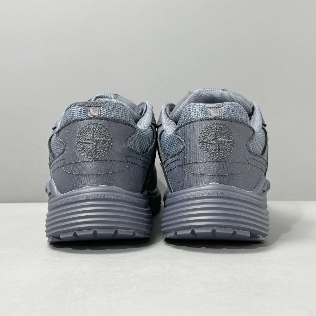 Dior B30 Low-Top Sneaker Deep Blue