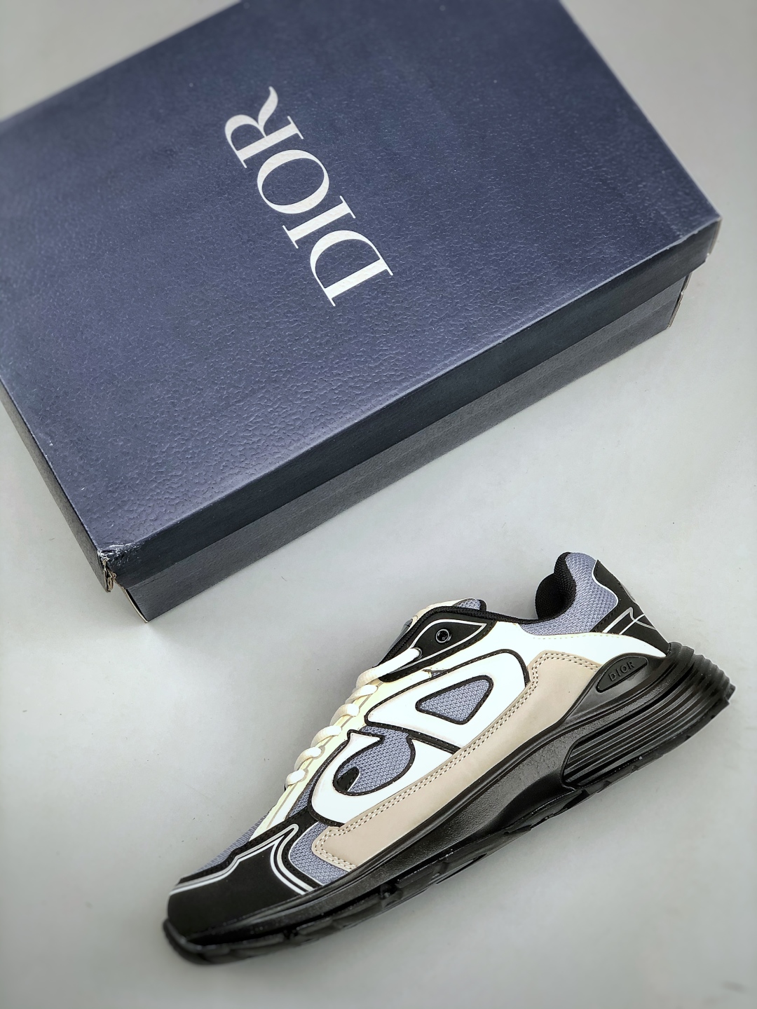 Dior B30 Chunky Sneakers Grey/Black/White