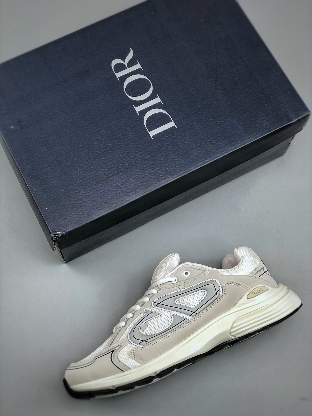 Dior B30 Chunky Sneakers Beige/White
