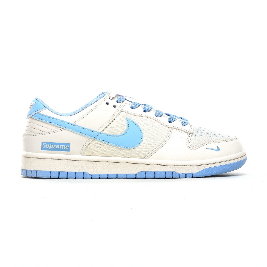 Nike SB Dunk Low x Supreme Canvas Light Blue