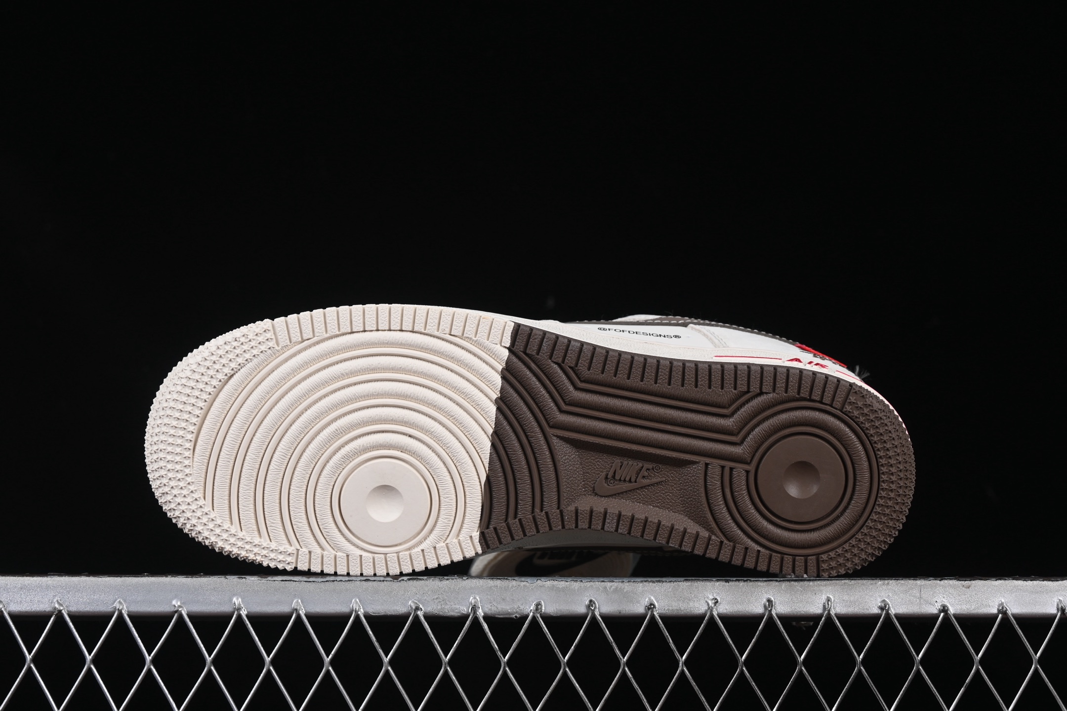 Nike Air Force 1 '07 Low Stussy Collab Sneakers Beige/Brown