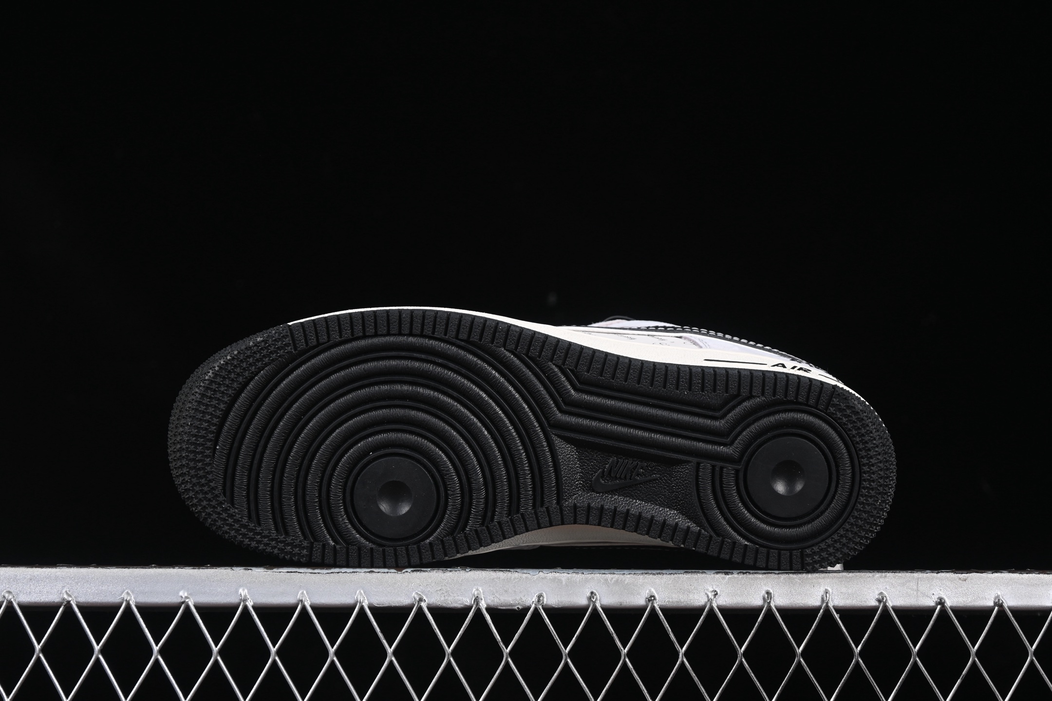 Nike Air Force 1 '07 Low x Stussy Sneakers Grey/Black