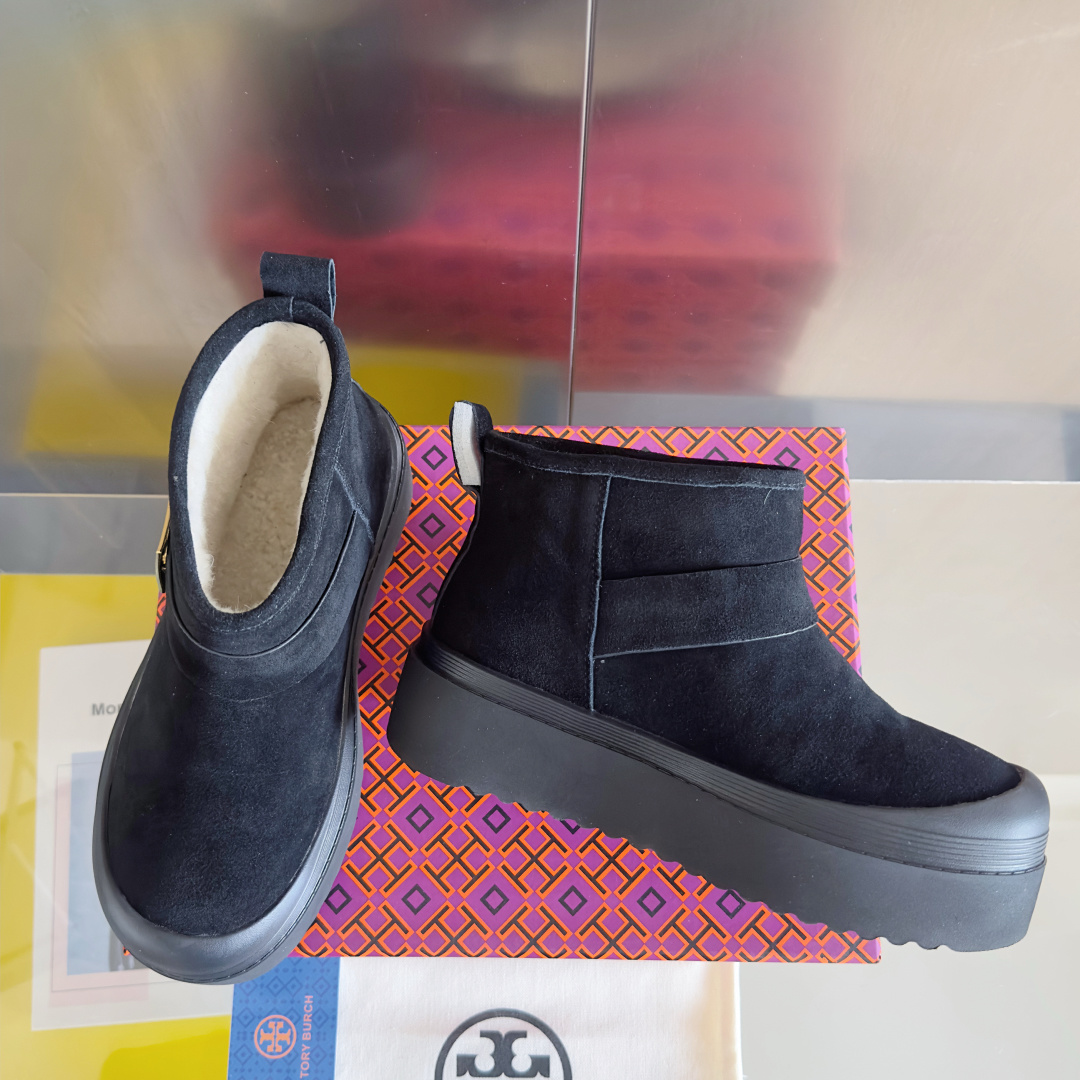 Tory Burch Mellow Shearling Platform Snow Boots Black