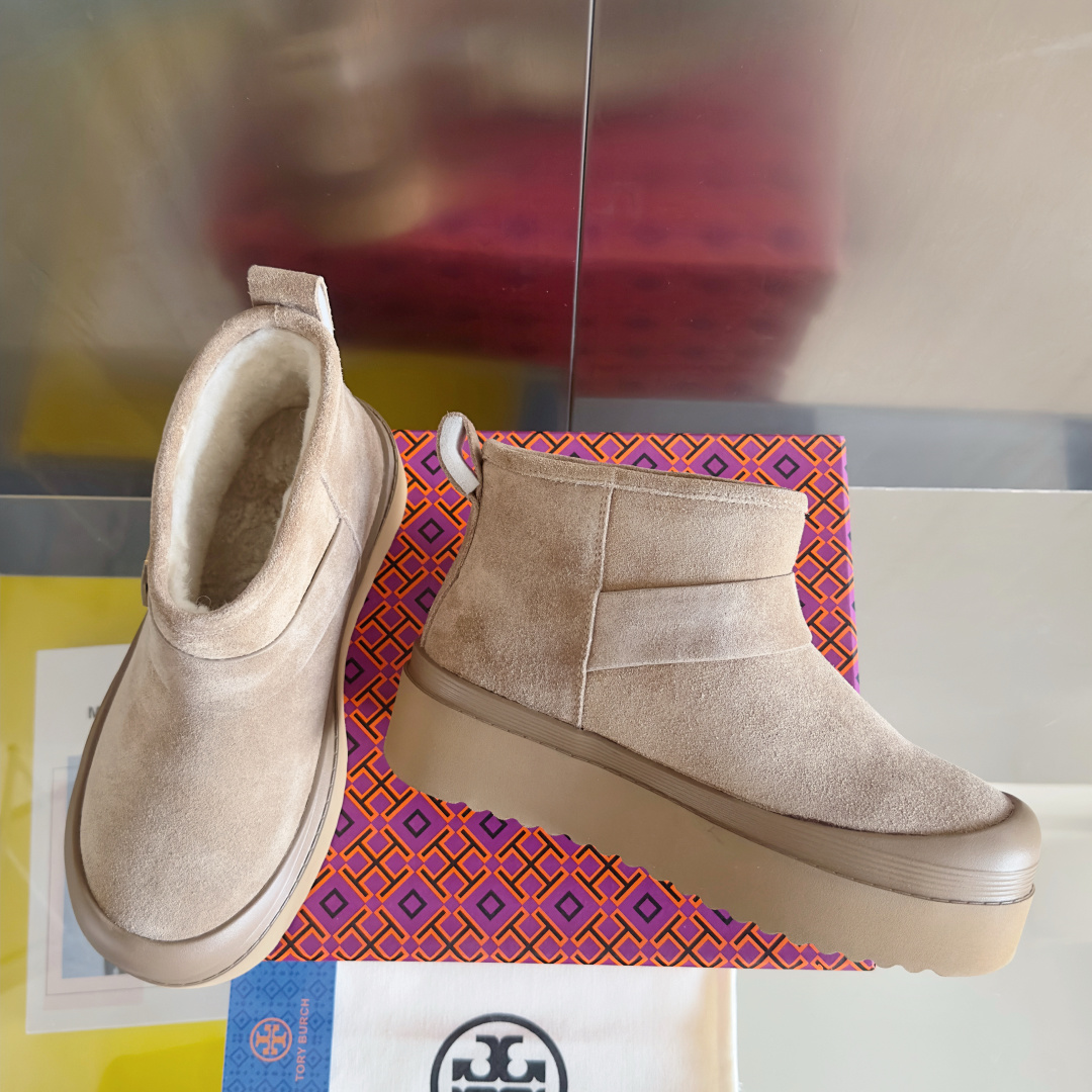 Tory Burch Mellow Shearling Platform Snow Boots Beige
