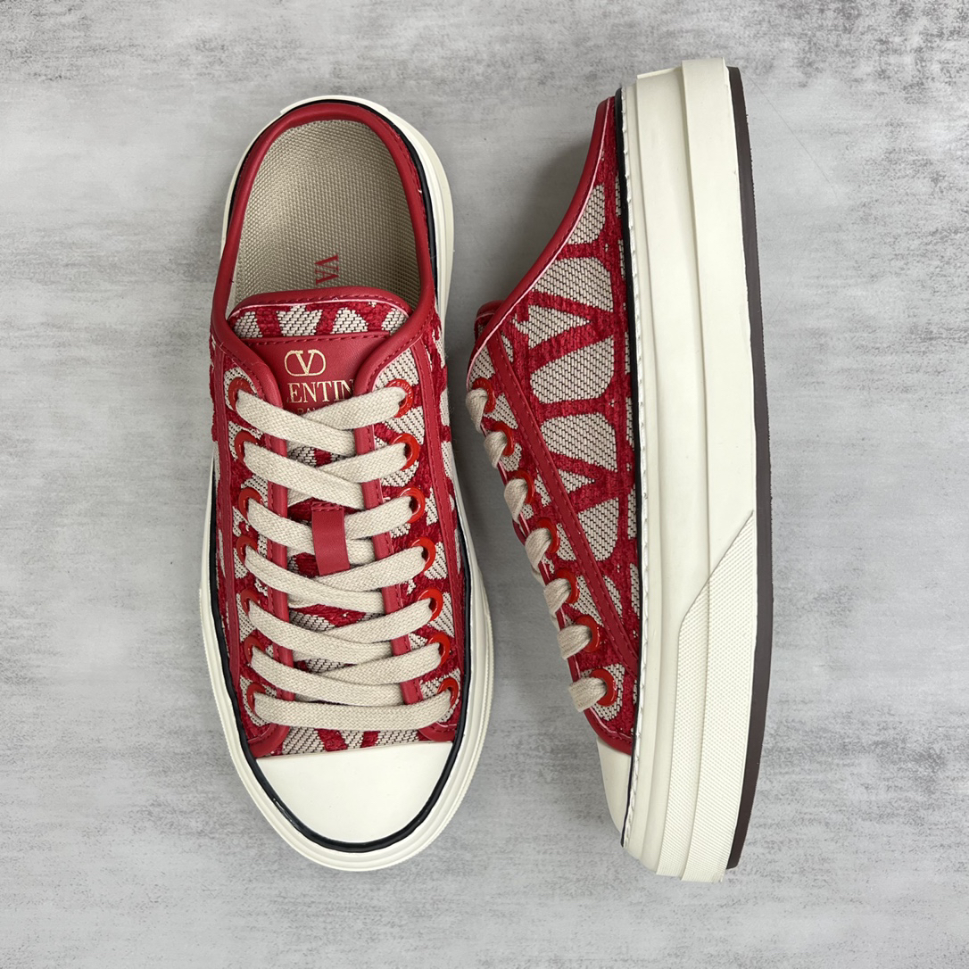 Valentino Garavani Logo Print Mule Sneakers Red