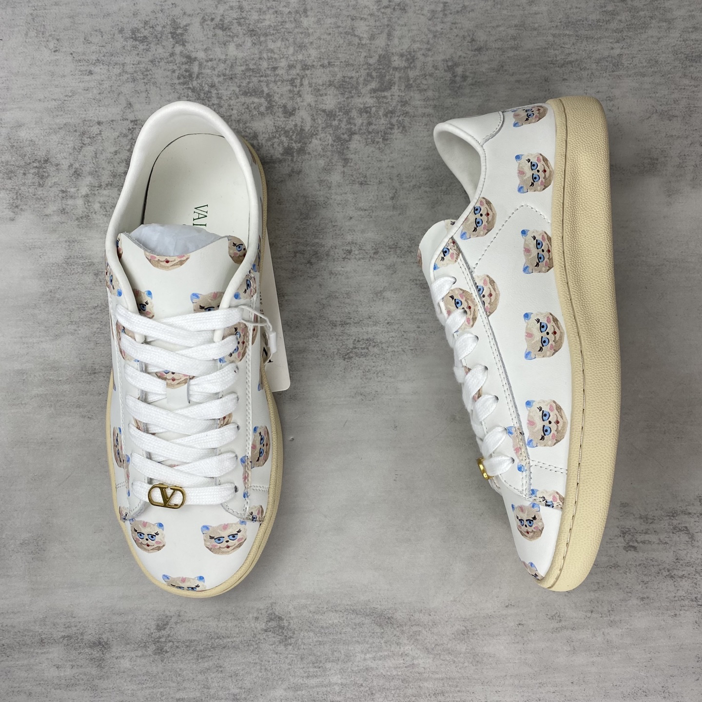 Valentino Low-Top Cat Print Sneakers White