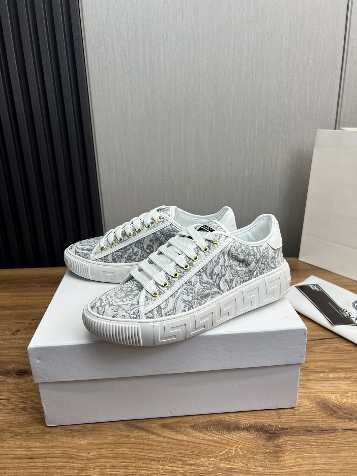 Versace Leather Low-Top Sneakers White/Grey