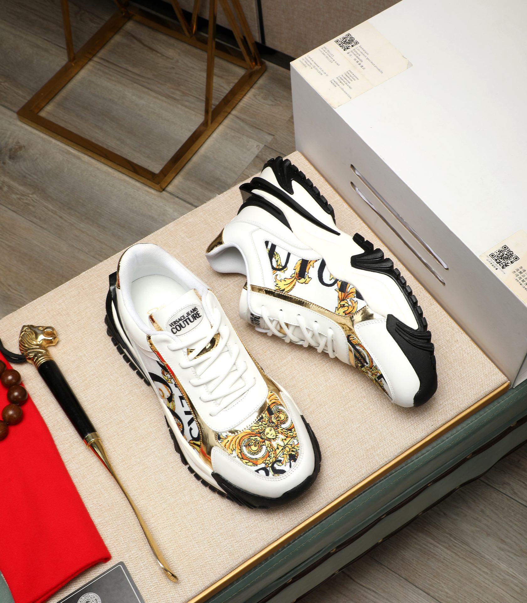 Versace Jeans Couture Chunky Sneakers White/Gold