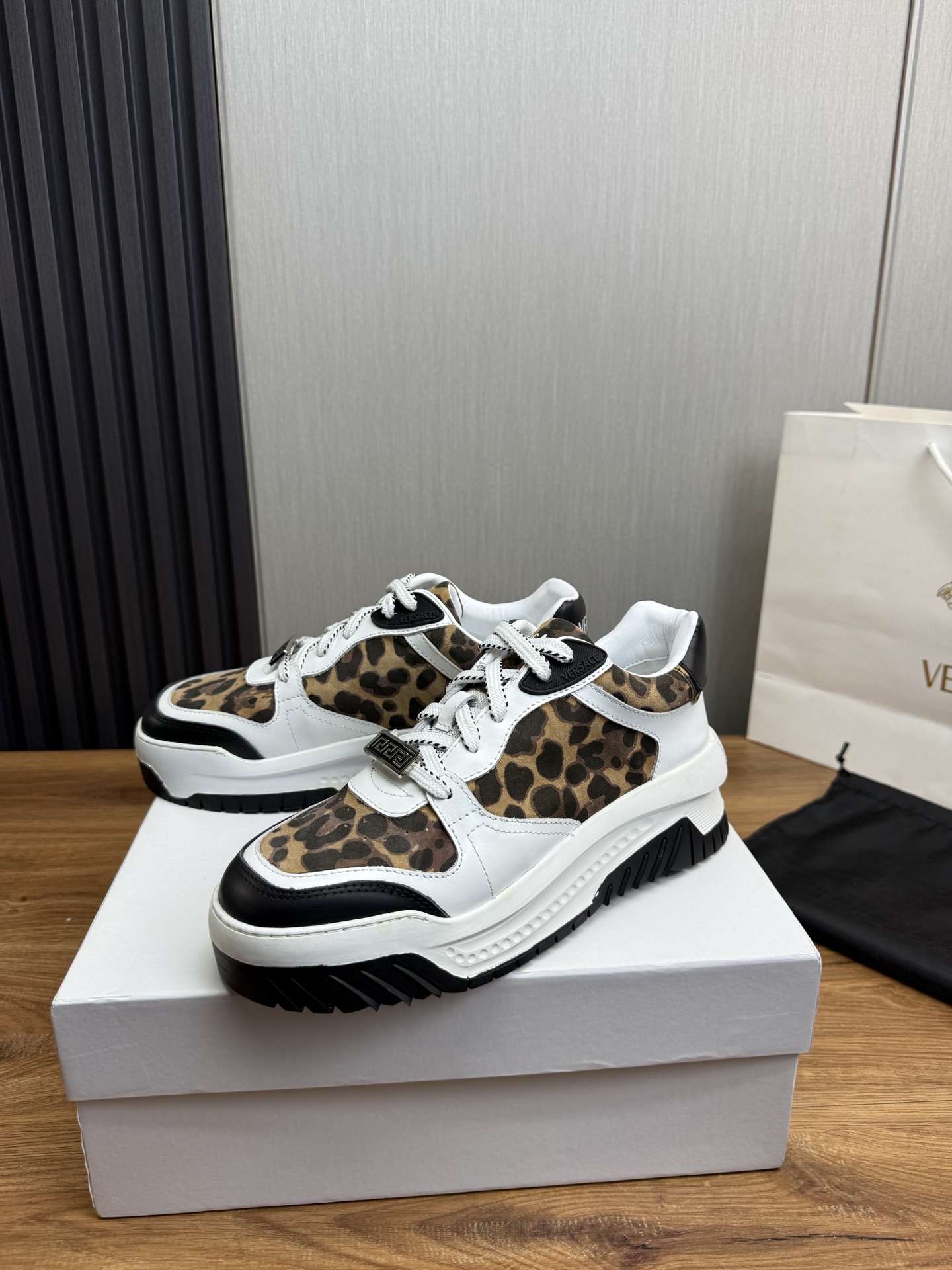 Versace Leather Casual Sneakers Leopard Brown