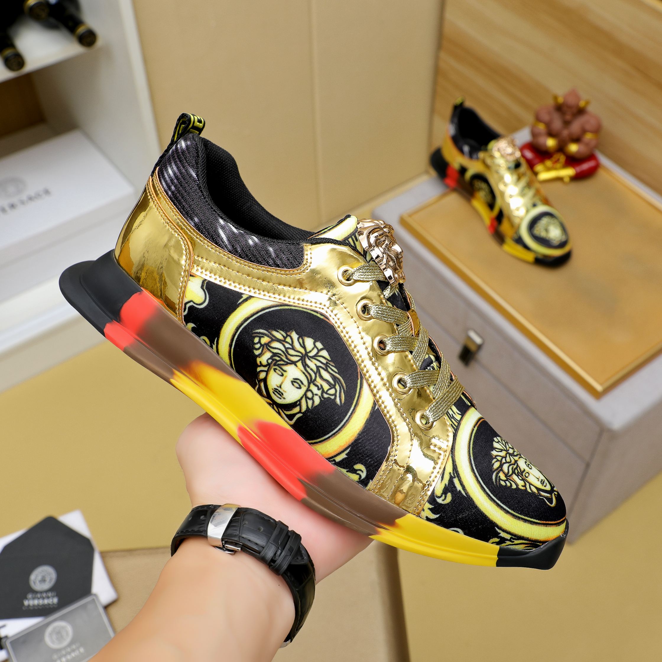 Versace Medusa Low-Top Sneakers Gold/Black/Red