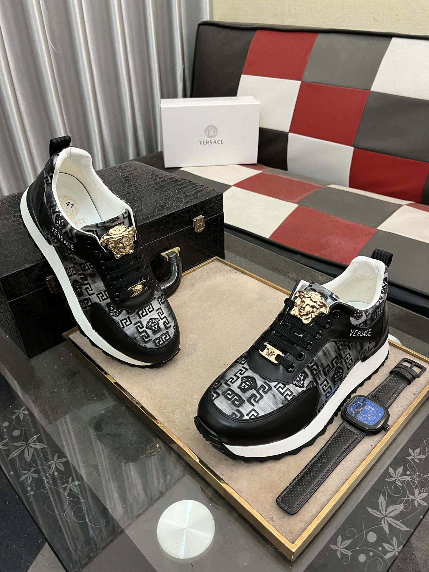 Versace Medusa Leather Runner Sneakers Black/Grey