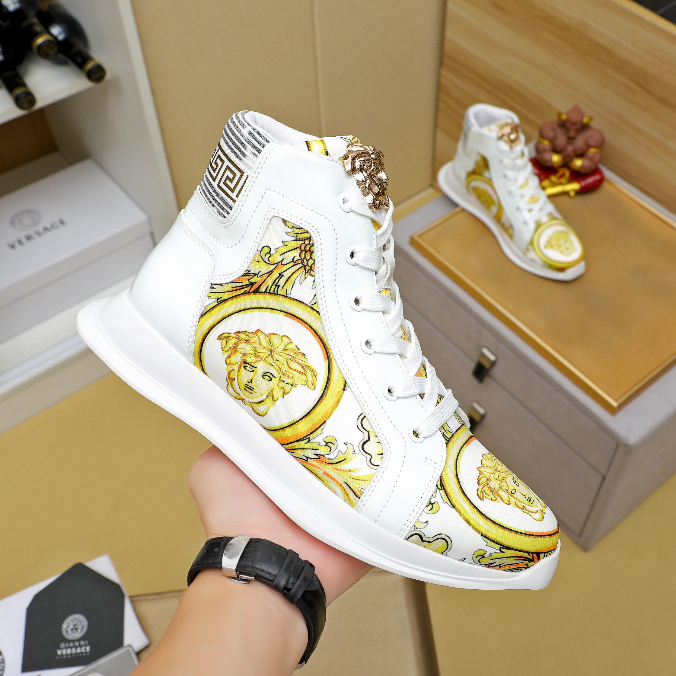 Versace Medusa High-Top Sneakers White/Gold