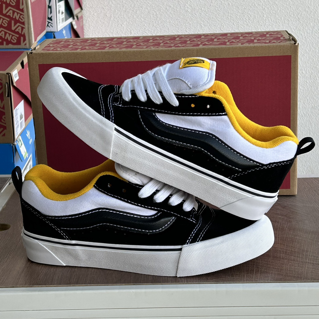 Vans Knu Skool Low-Top Skate Sneakers Black/White/Yellow