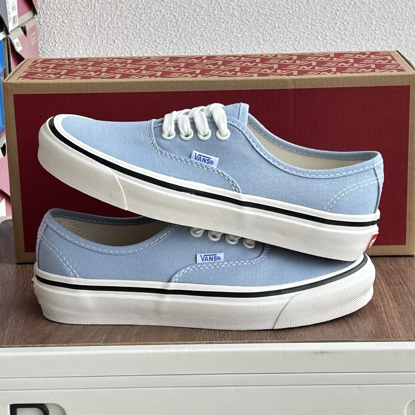 Vans Authentic 44 DX Low-Top Skate Shoes Sky Blue