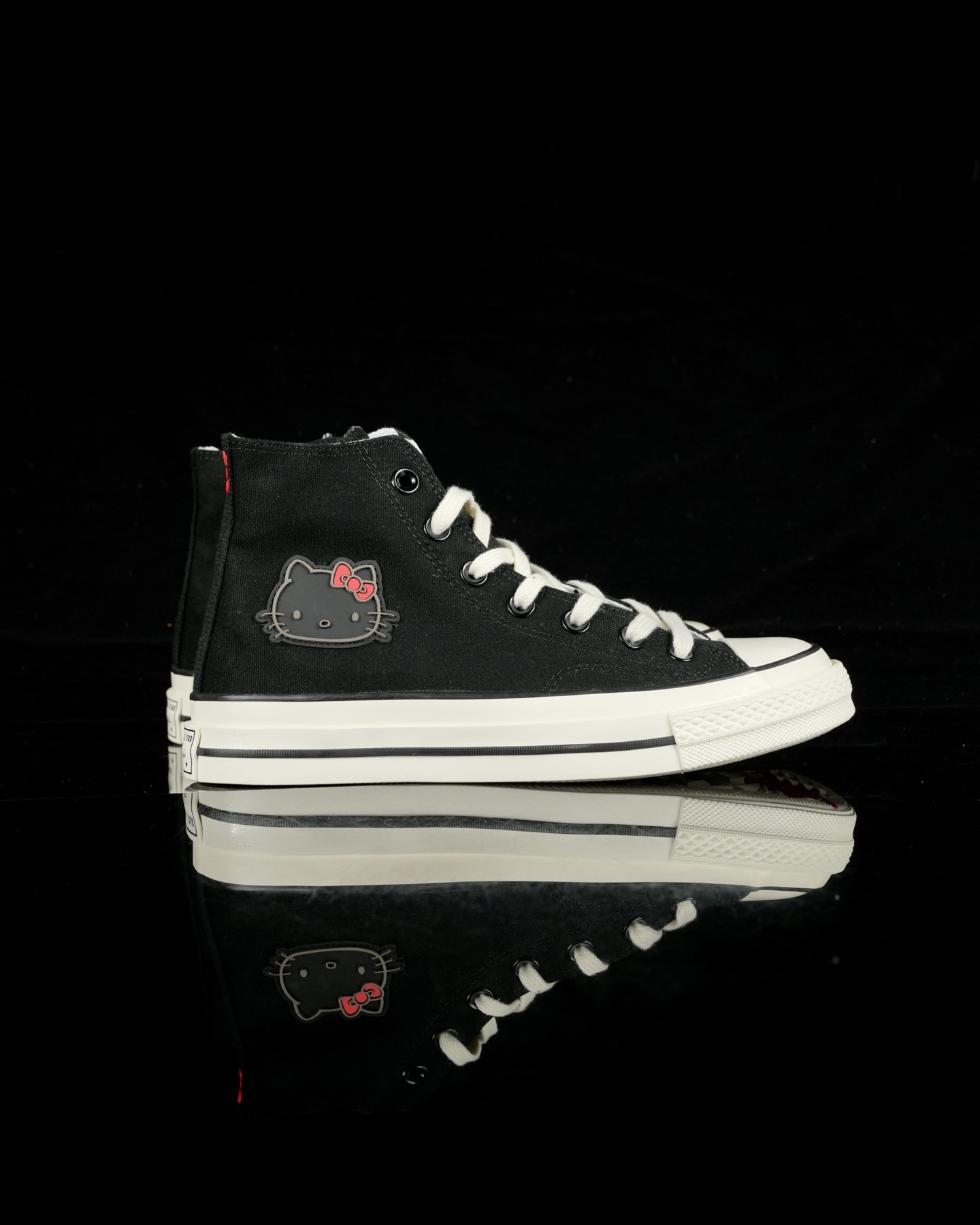 Converse x Hello Kitty Chuck 70 Hi Black Canvas Shoes - Black