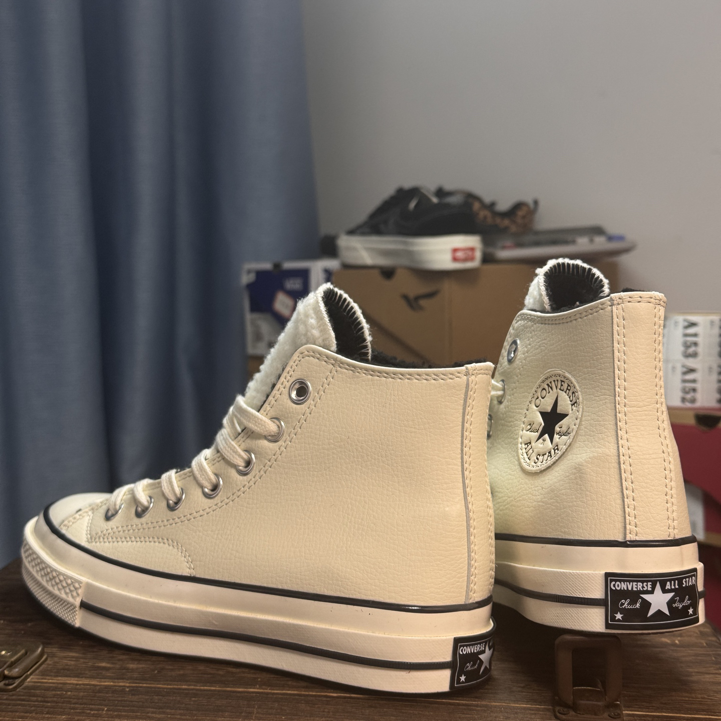 Converse Chuck Taylor 1970s Sherpa High-Top Sneakers Beige
