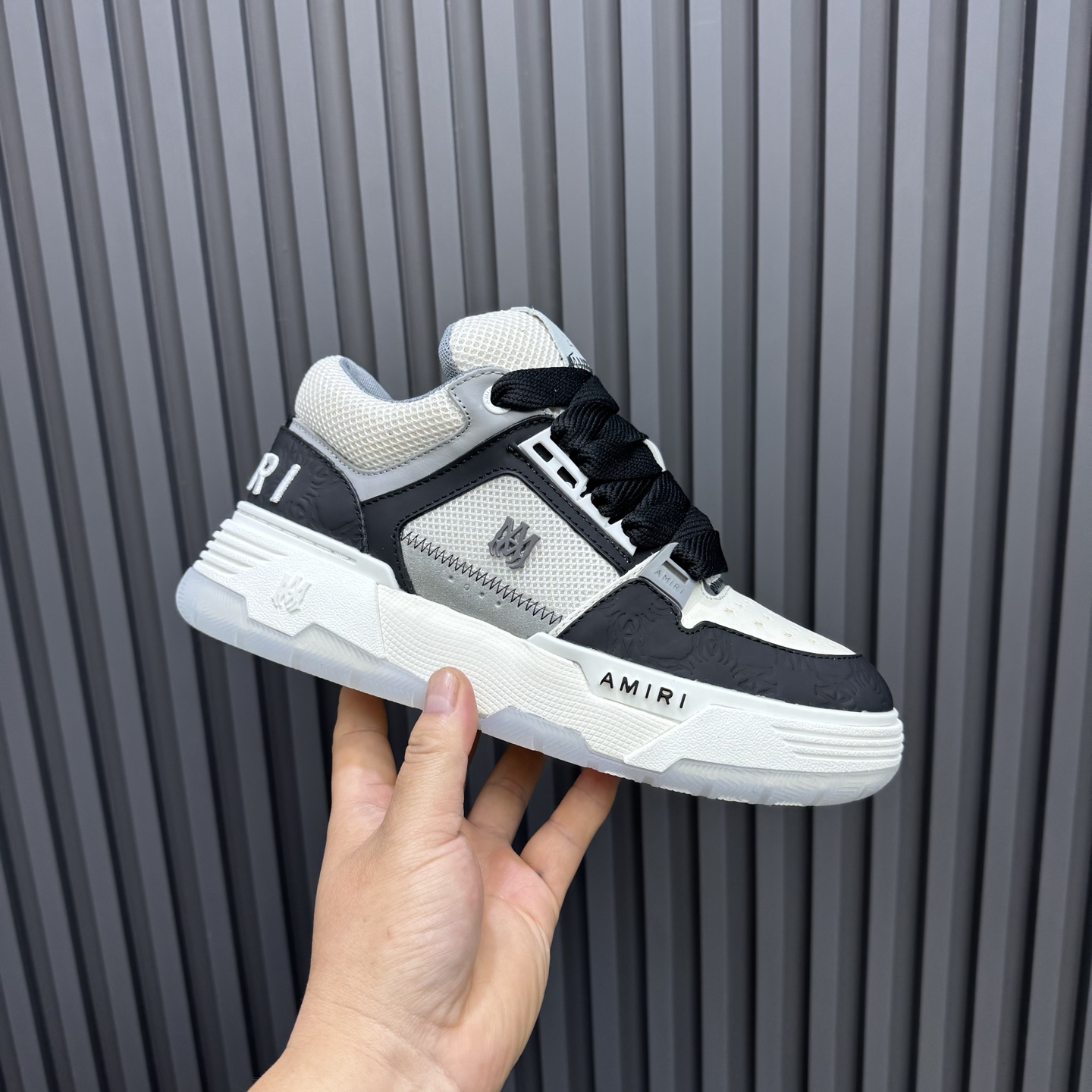 AMIRI Low-Top Sneakers Black/White