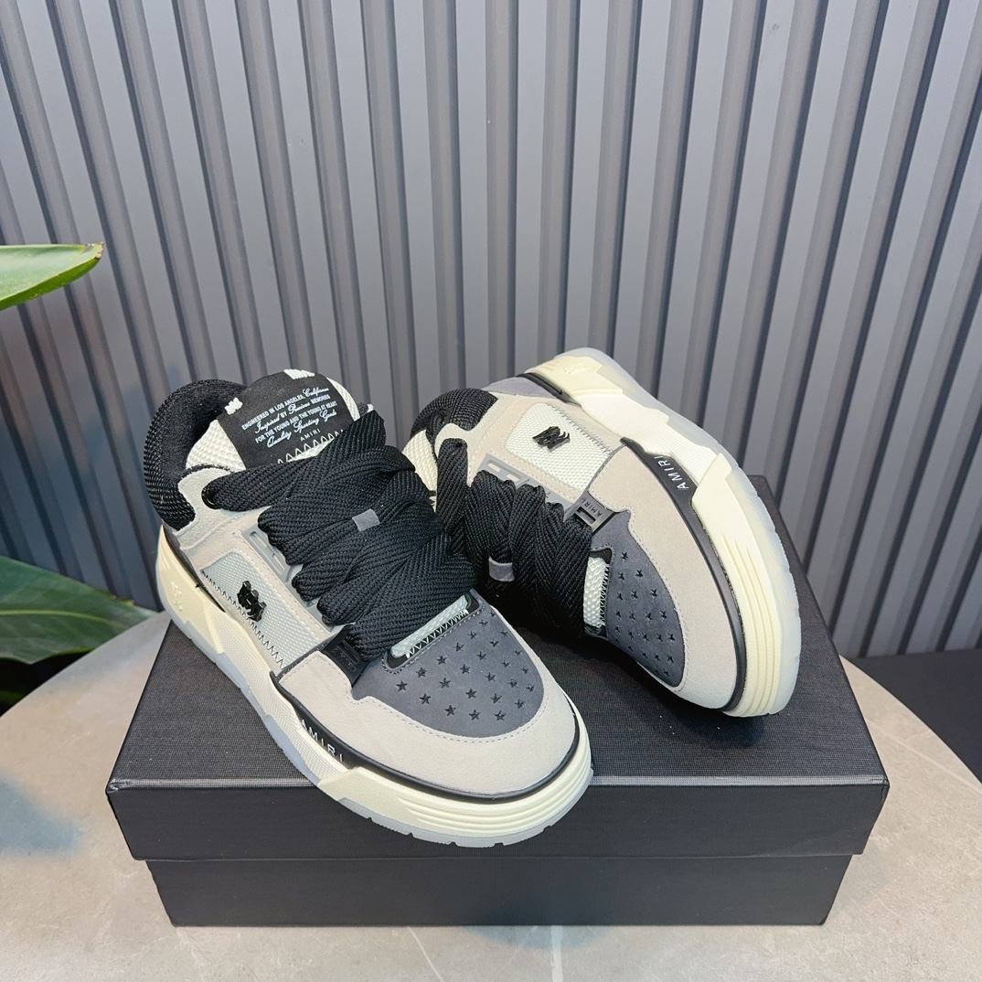AMIRI Low-Top Sneakers Grey