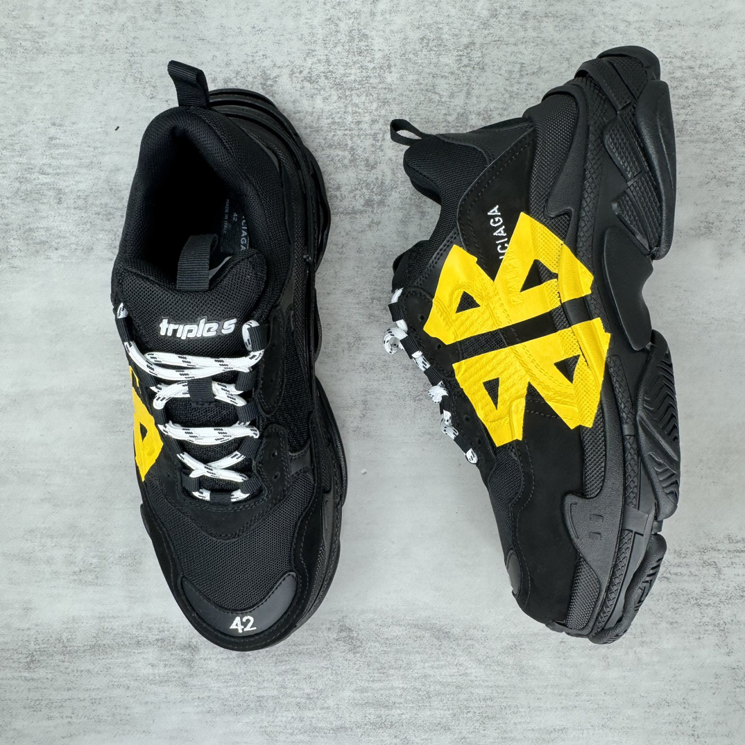 Balenciaga Triple S Dad Sneakers Black/Yellow