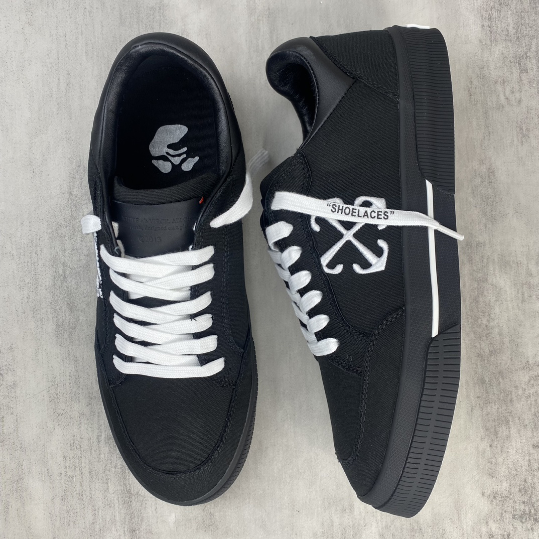 Off-White Low Vulcanized Canvas Sneakers Black