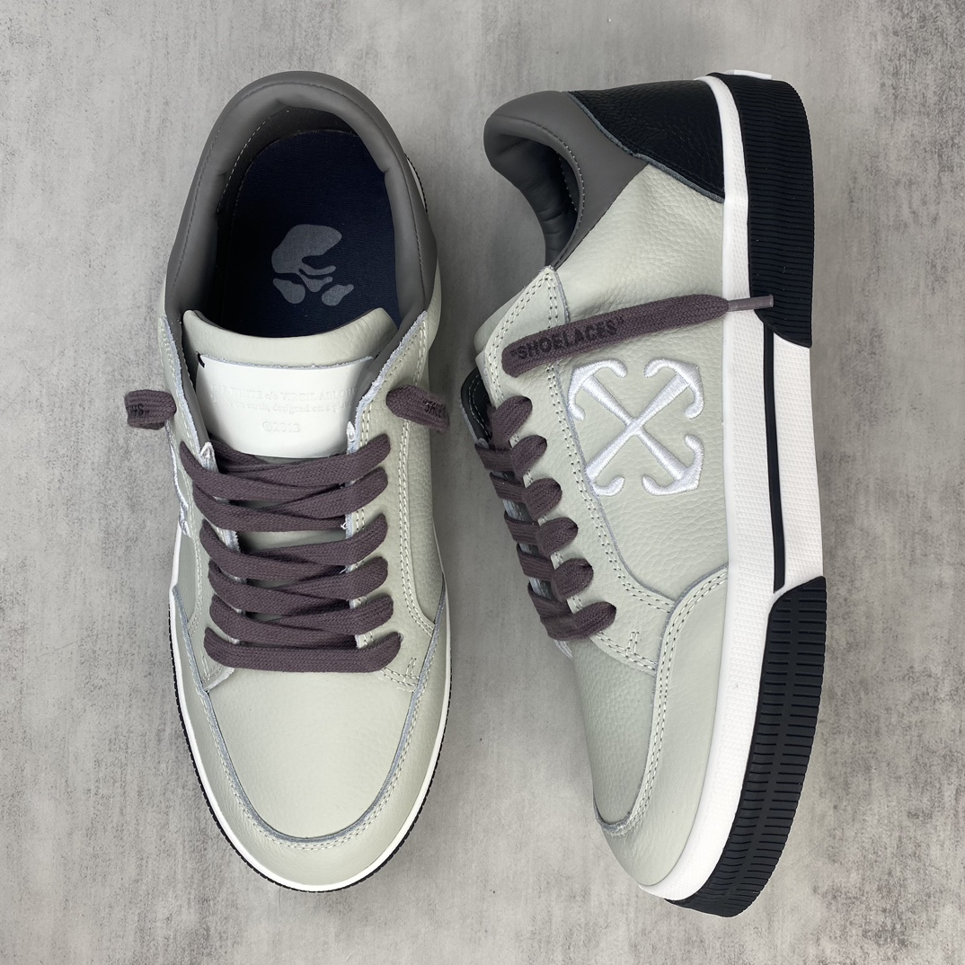 Off-White Low Vulcanized Sneakers Grey