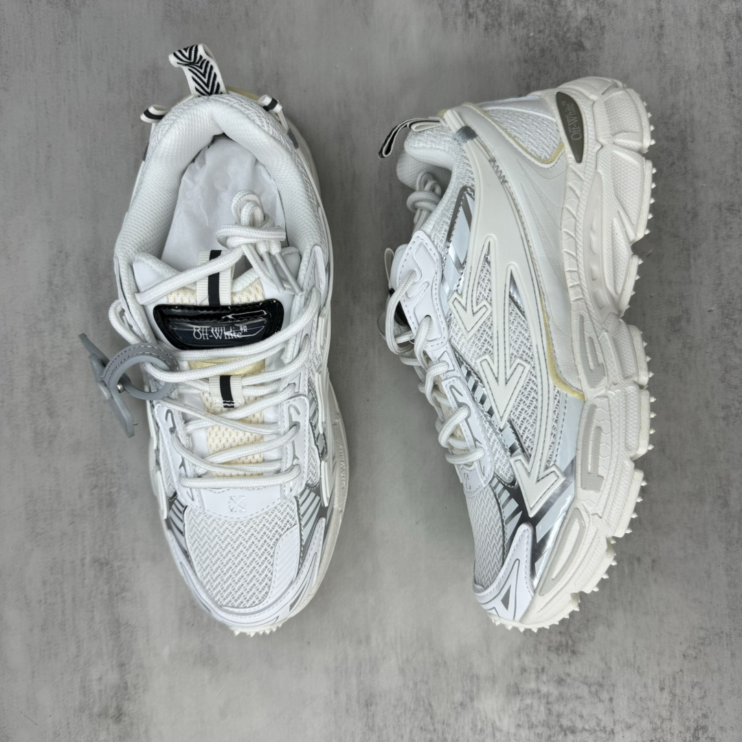 Off-White CO/V Runner Sneakers White