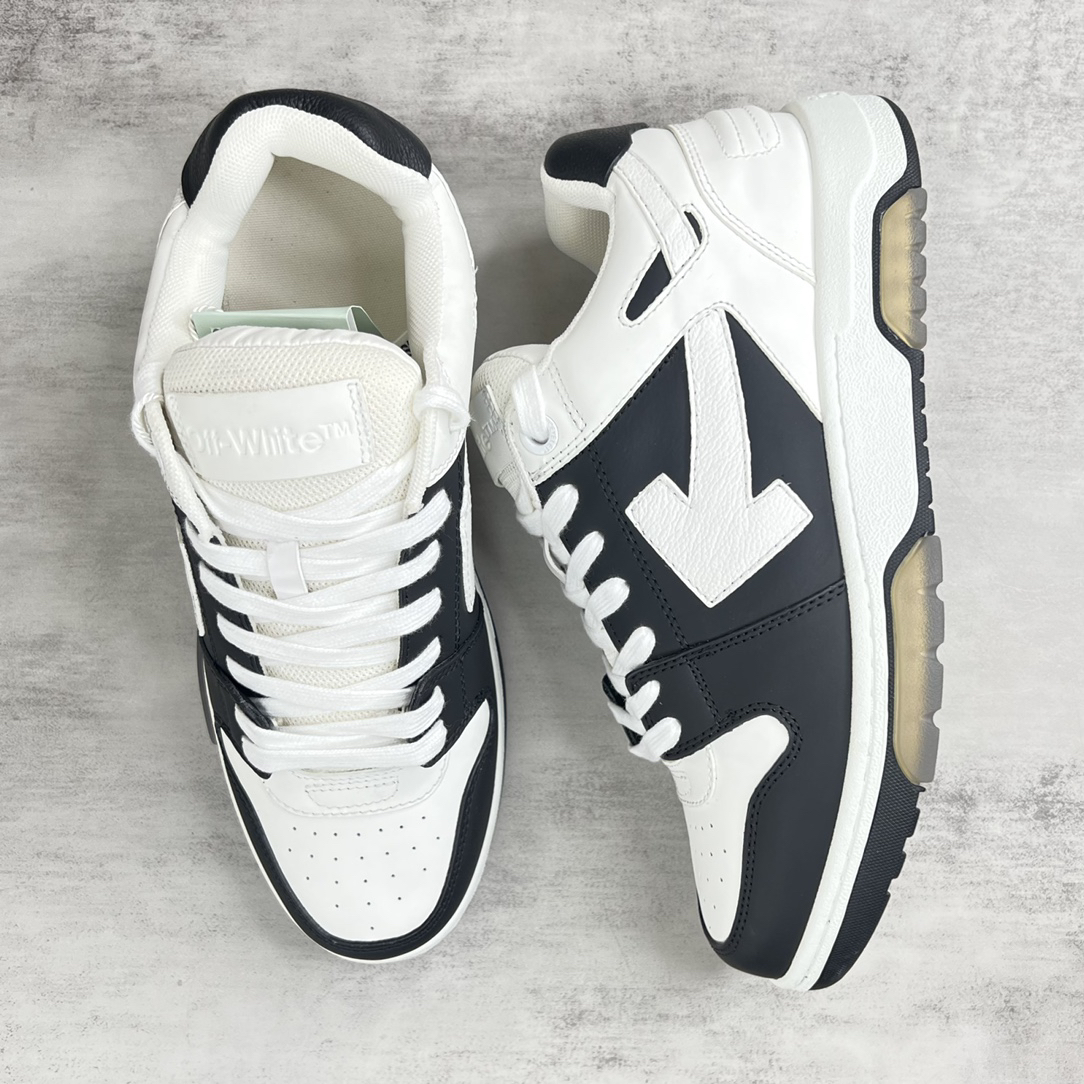 Off-White Low-Top Arrow Sneakers Black/White