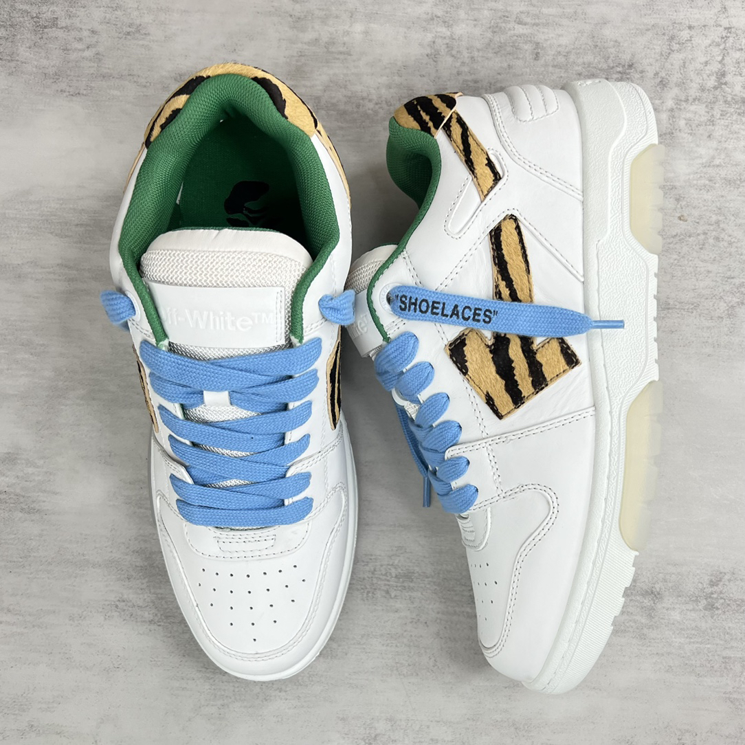 Off-White Low Top Sneakers Multicolor
