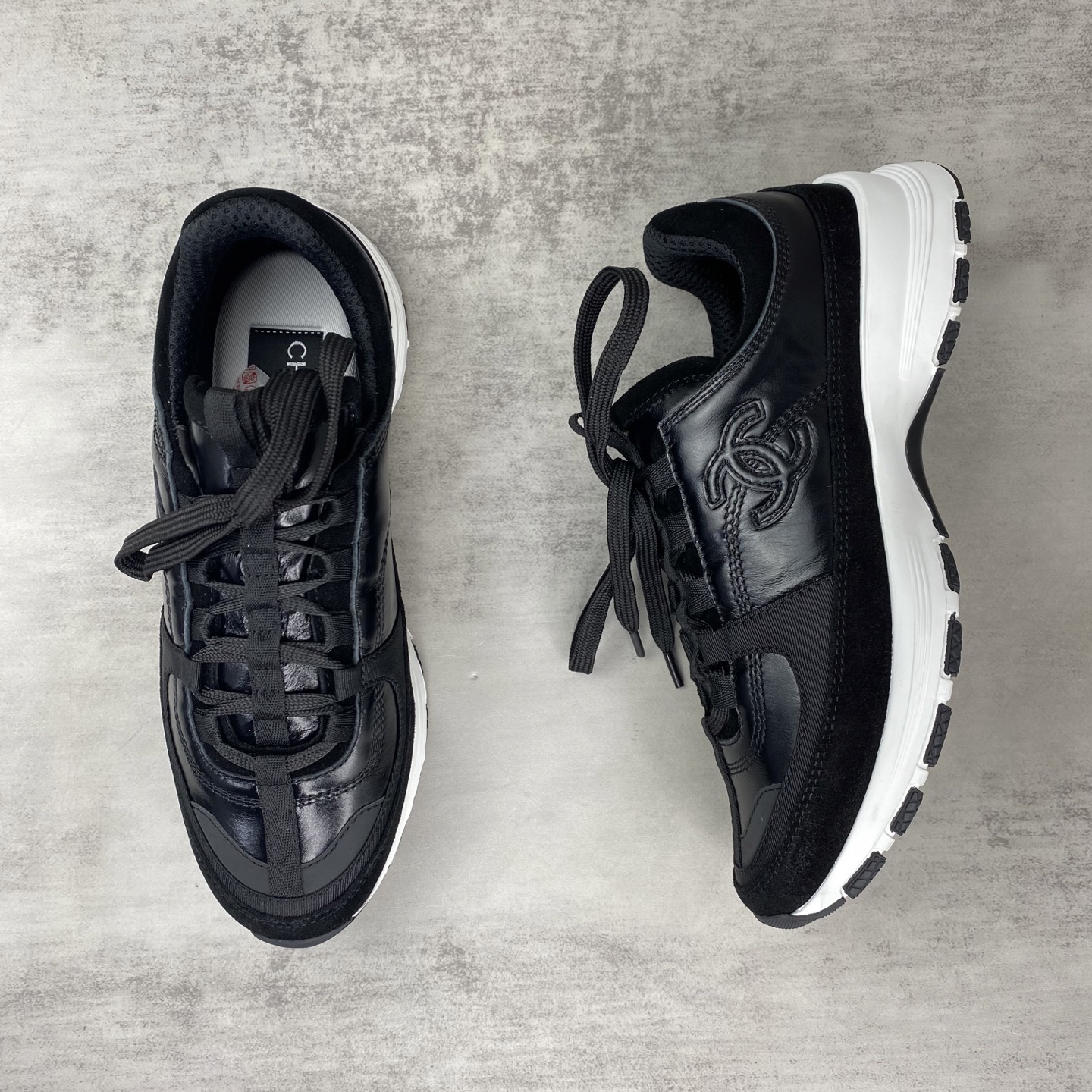 Chanel Leather Runner Sneakers Black/White