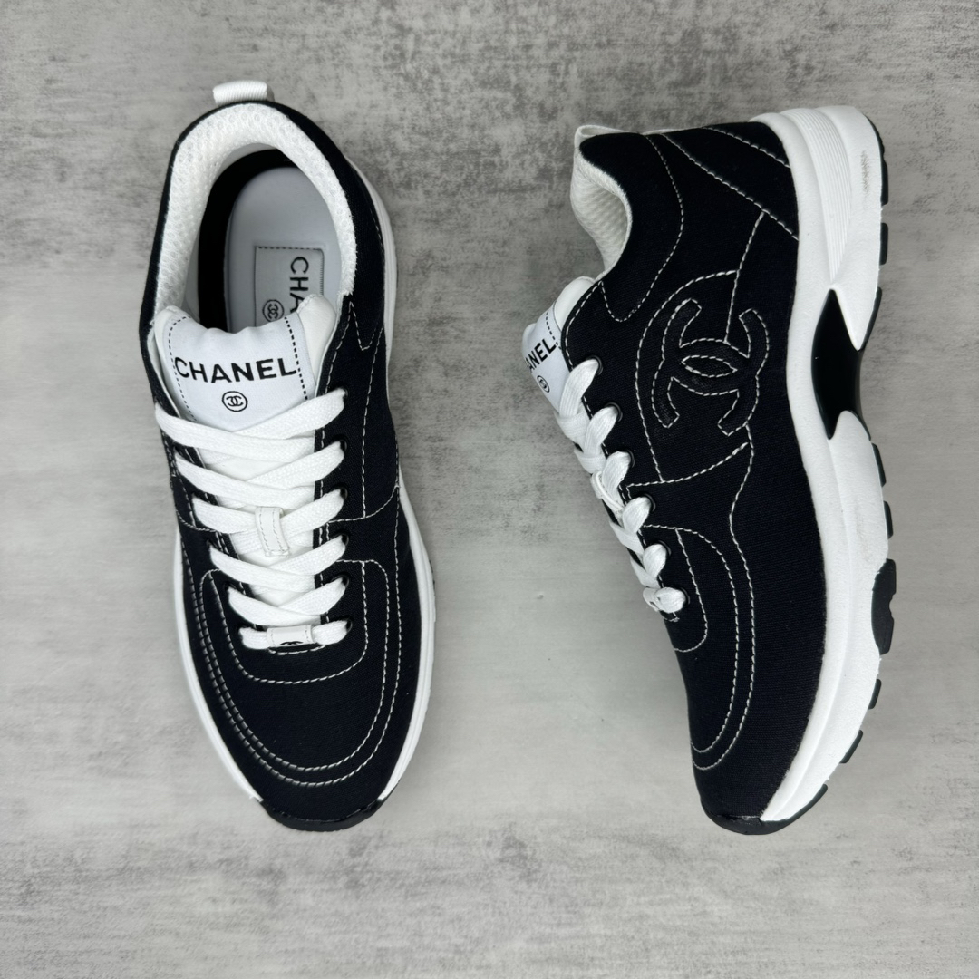 Chanel Panda Runner Sneakers Black/White