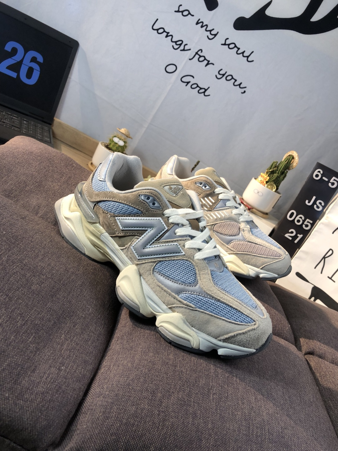 New Balance 9060 Chunky Sneakers Grey Blue