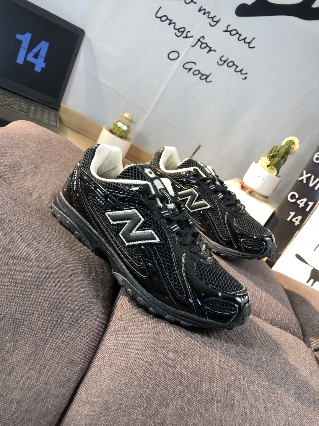 New Balance 204 Retro Dad Sneakers Black