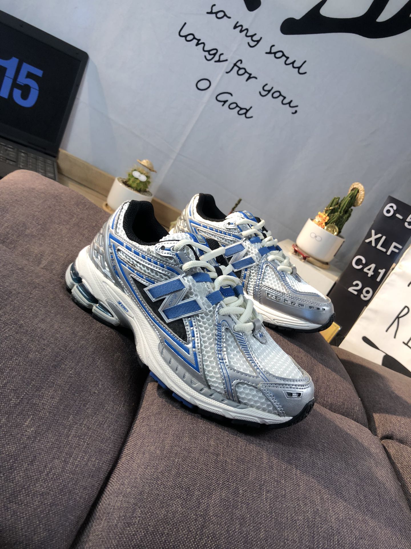 New Balance 1906R Retro Runner Silver Blue