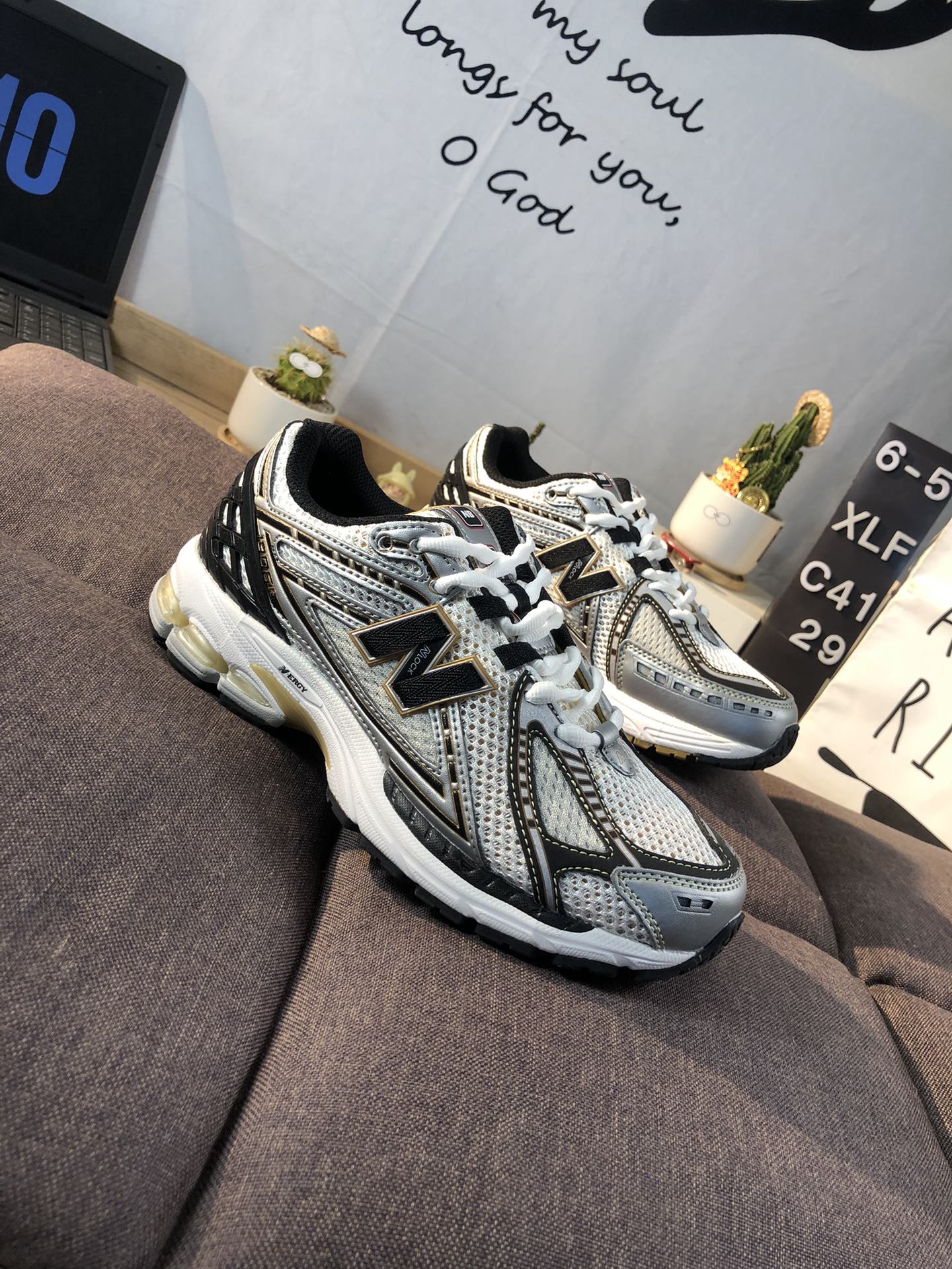 New Balance 1906R Runner Black Silver