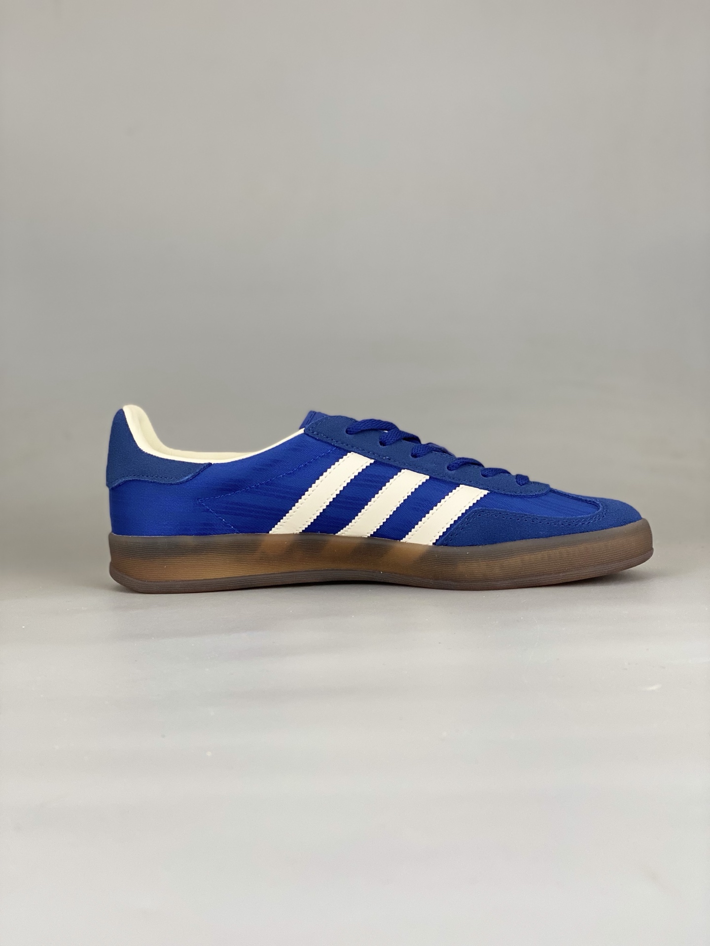 Adidas Gazelle Indoor Gum Blue