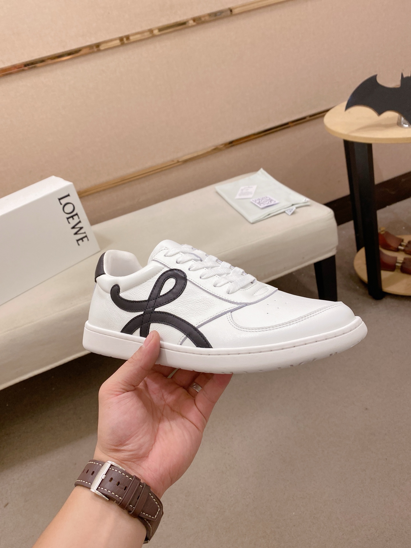 Loewe Leather Trainer Sneaker White/Black