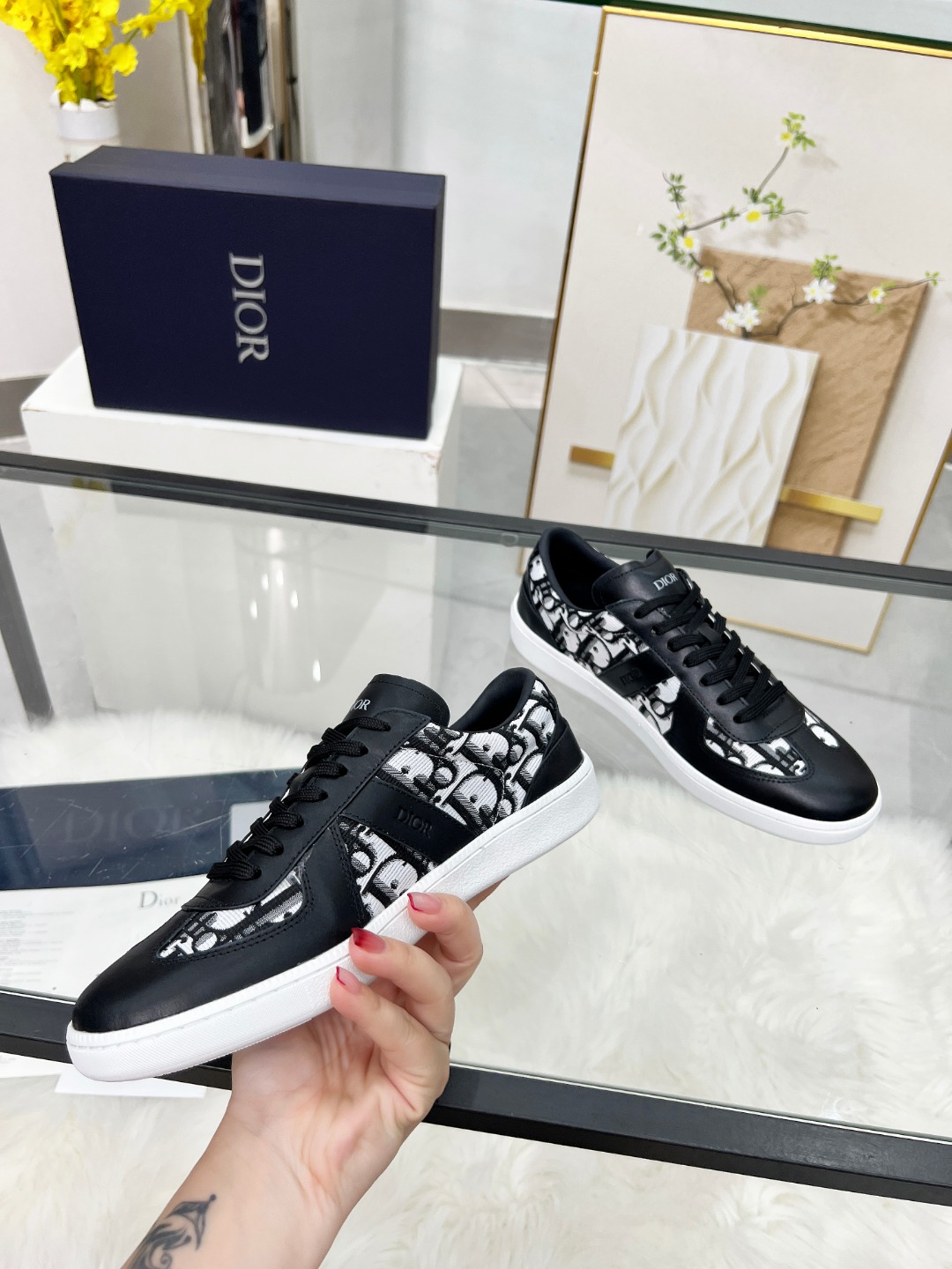 Dior B01 Low Sneakers Black/White