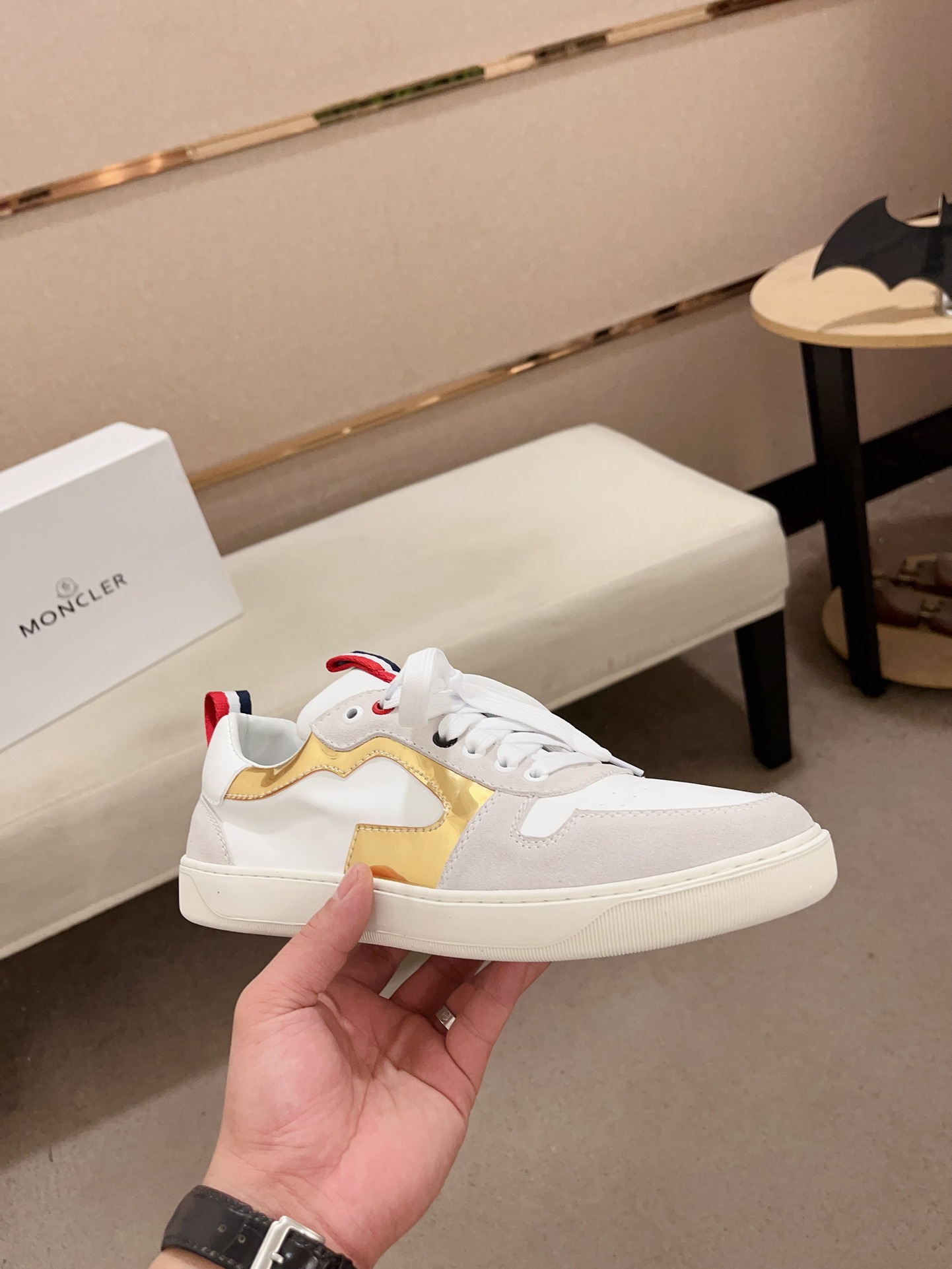 Moncler Lunarove Sneakers Gold/White