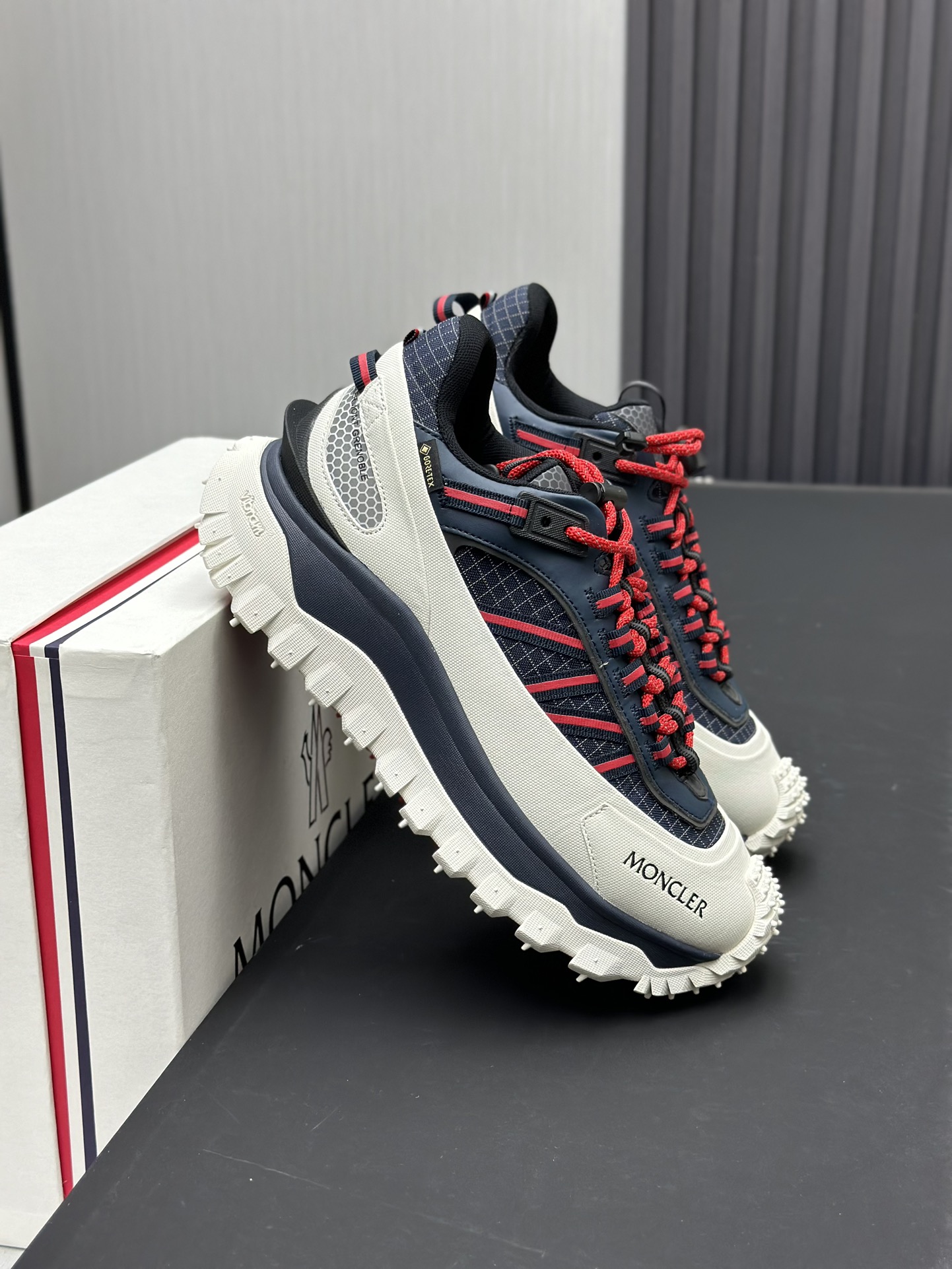 Moncler Trailgrip GTX Outdoor Shoes Navy