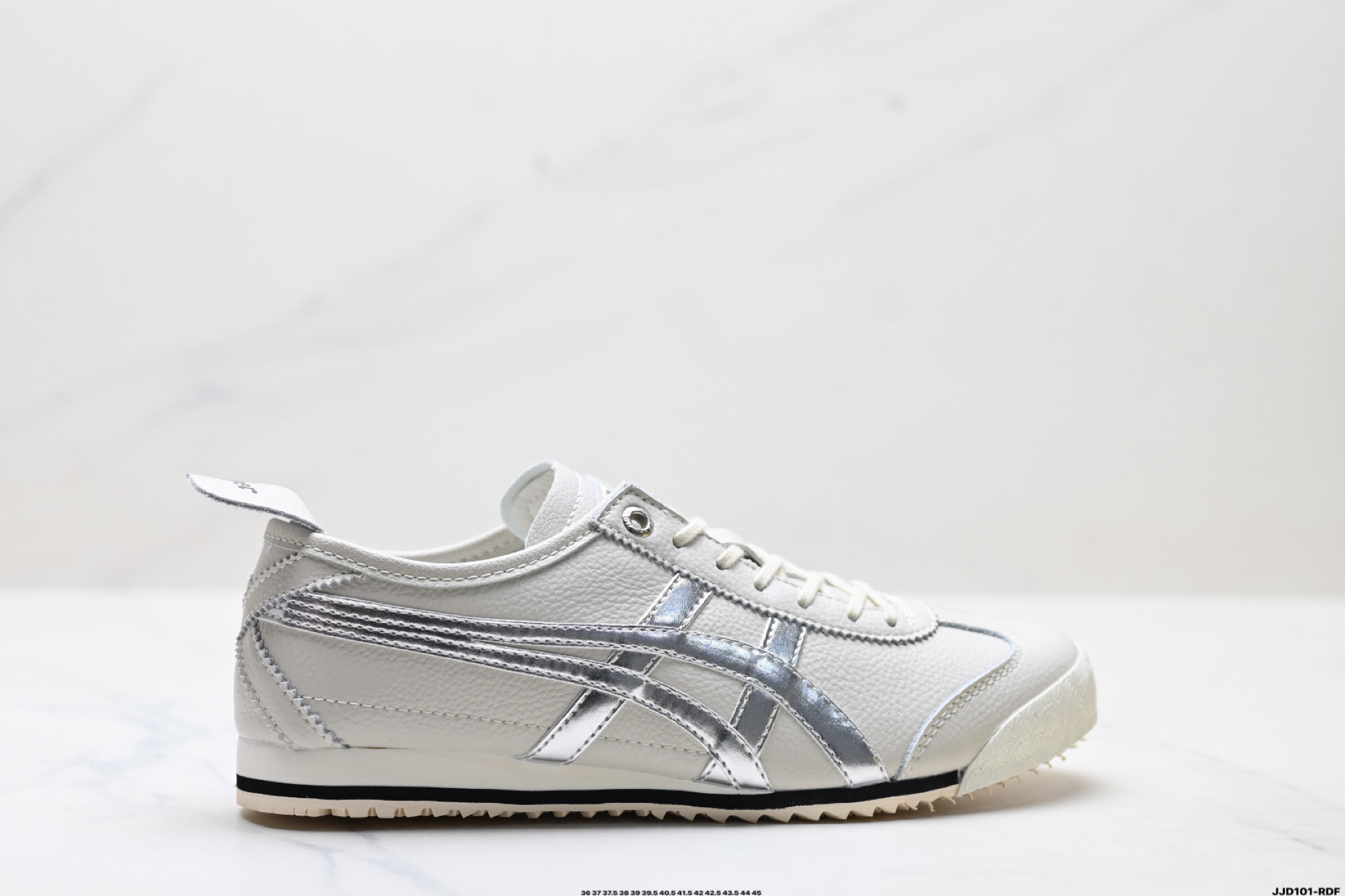 Onitsuka Tiger Mexico 66 Deluxe Nippon Made Sneakers Silver